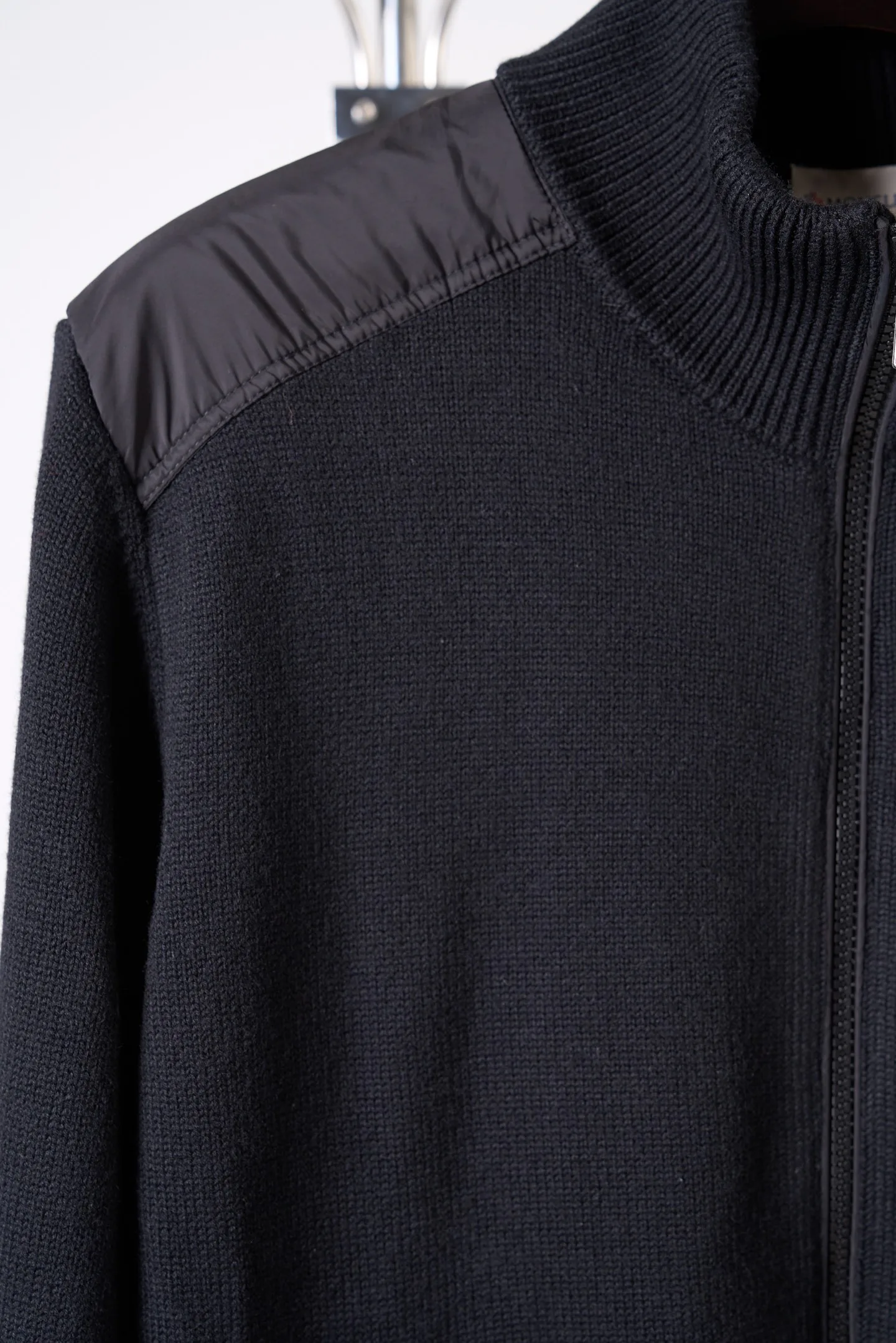 Men's Jumpers And Sweaters MONCLER 18178918