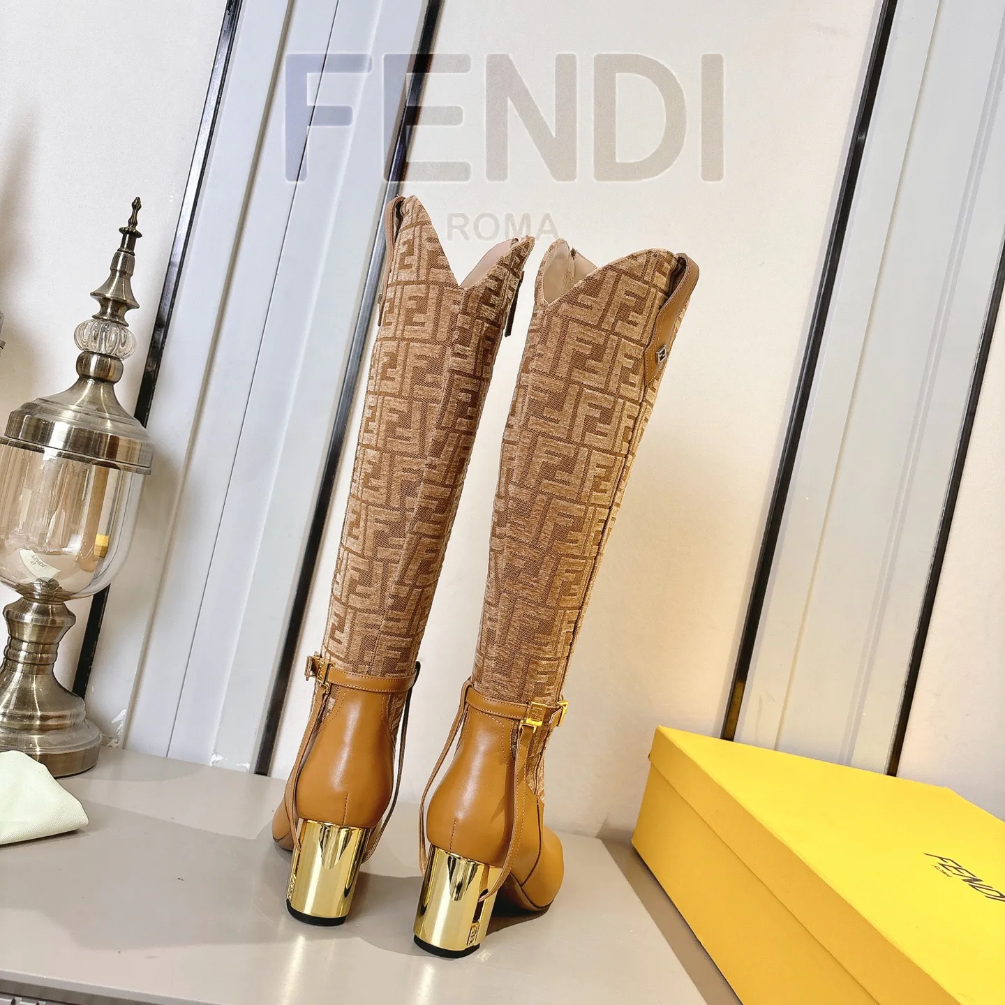Women's Boots FENDI 18247884