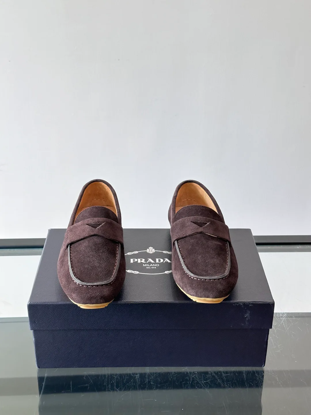 Men's Loafers And Dress Shoes PRADA 17447555