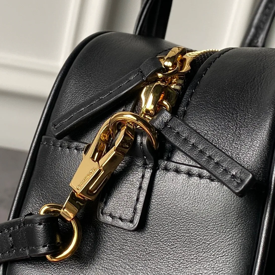 Women's Classic Handbags CHANEL 18208028