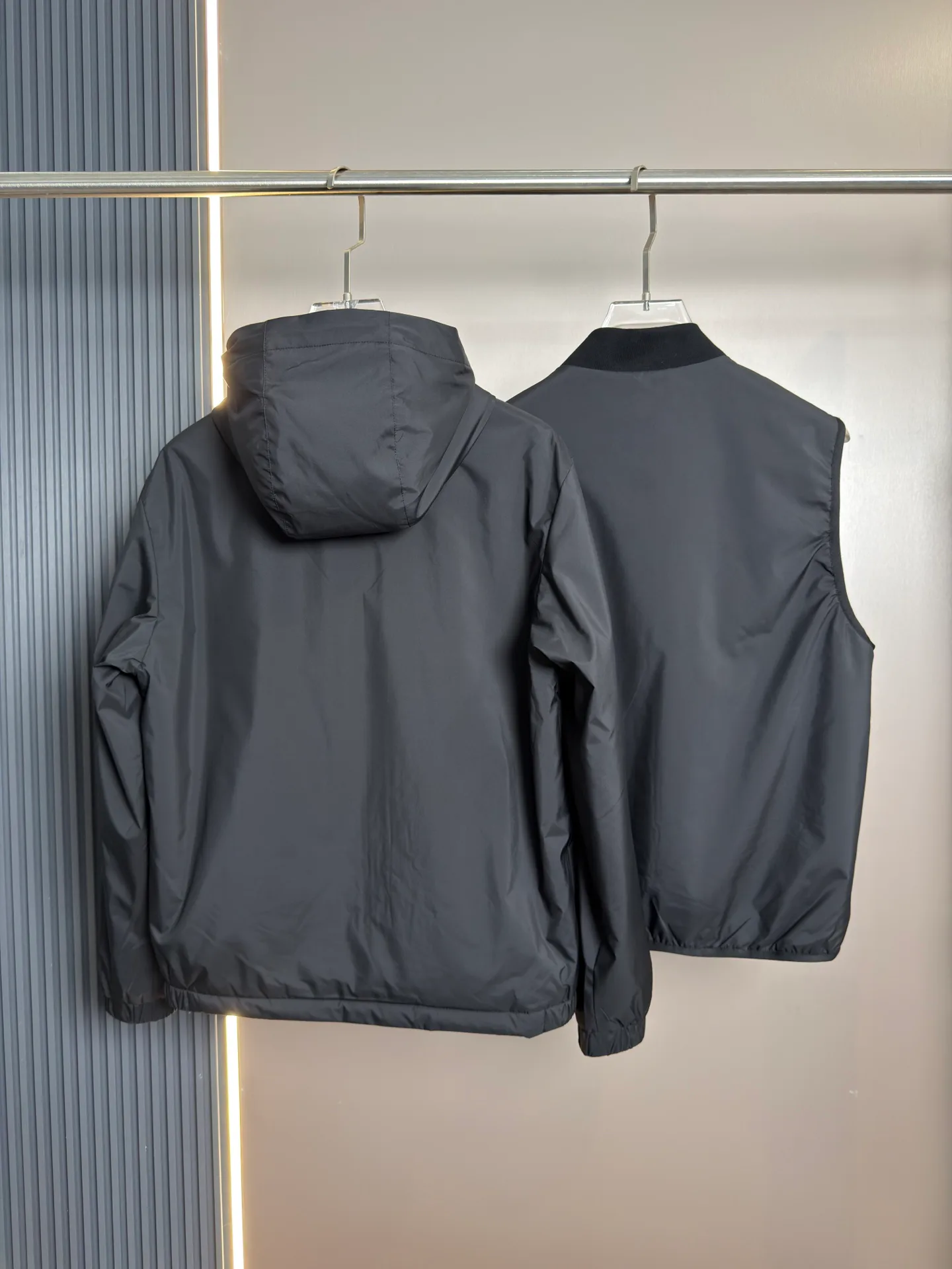 Men's Jackets And Down Jackets PRADA 18269219