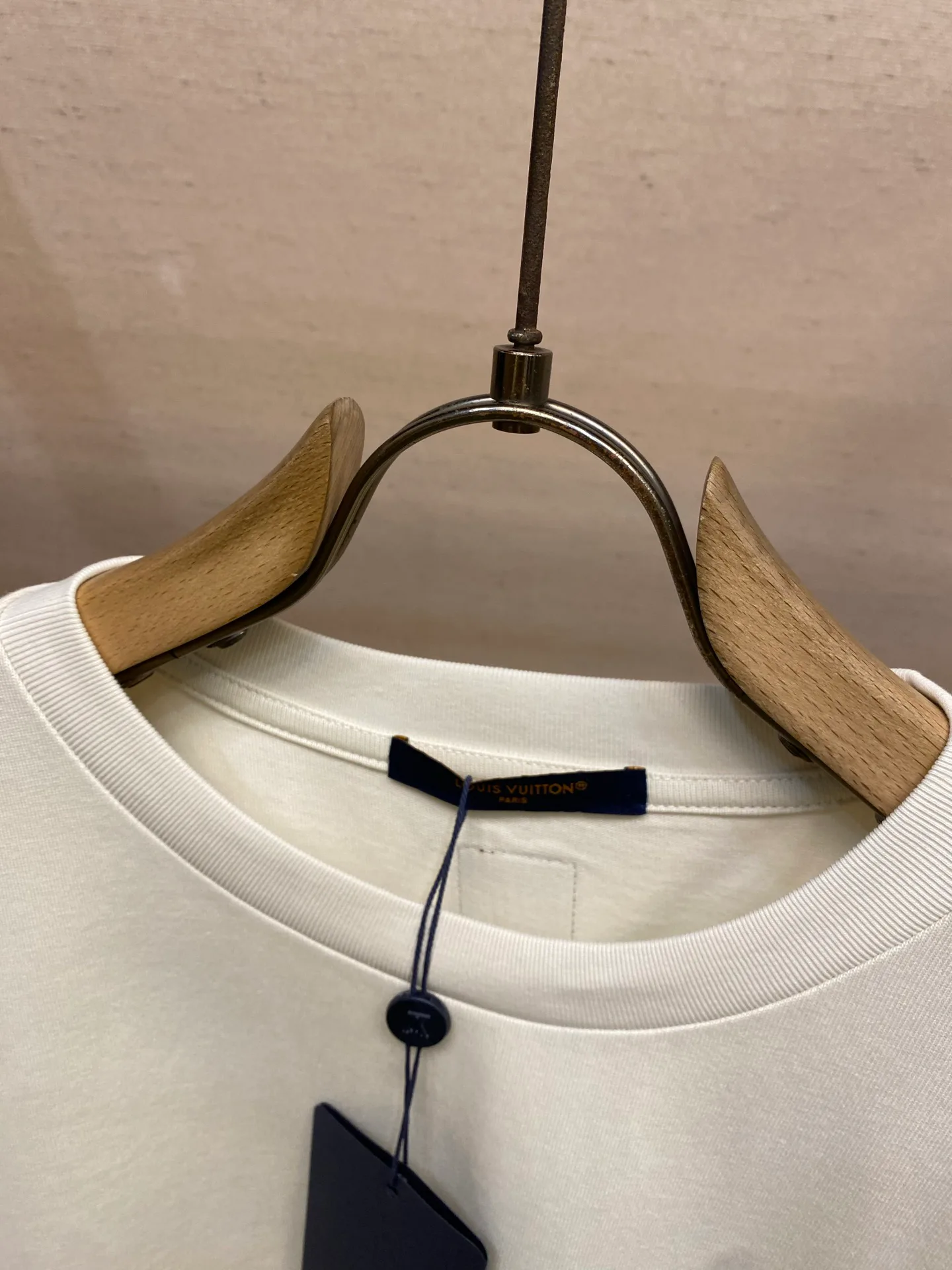 Women's T-Shirts LOUIS VUITTON 18191367