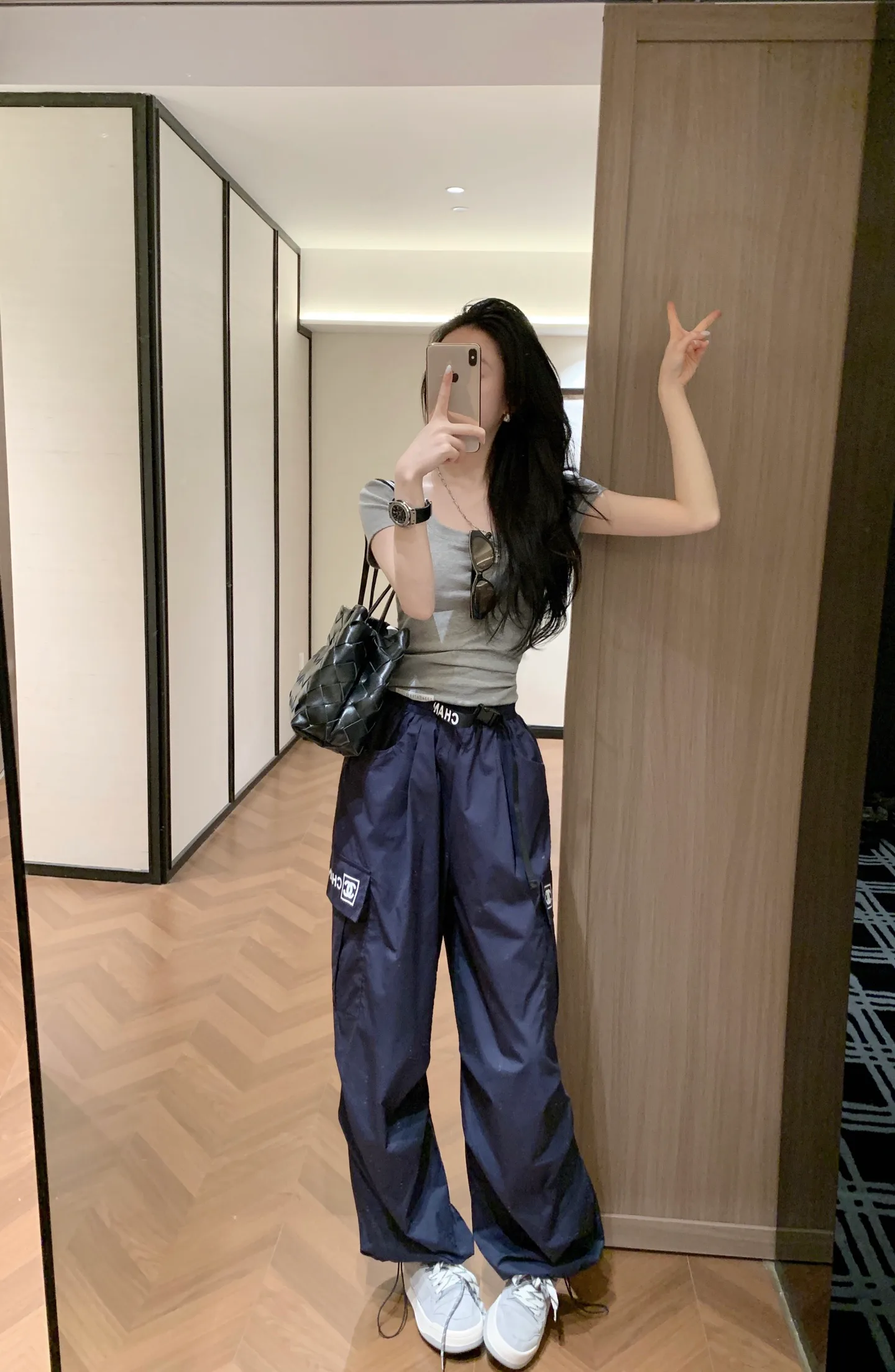 Women's Trousers CHANEL 17499670