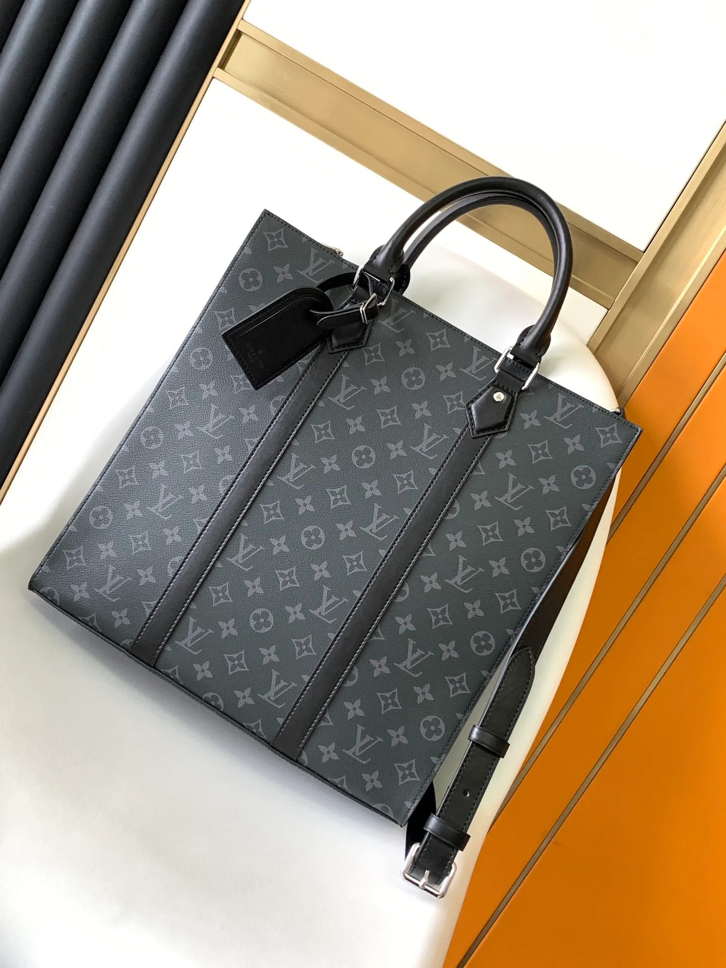 Women's Classic Handbags LOUIS VUITTON 17949186