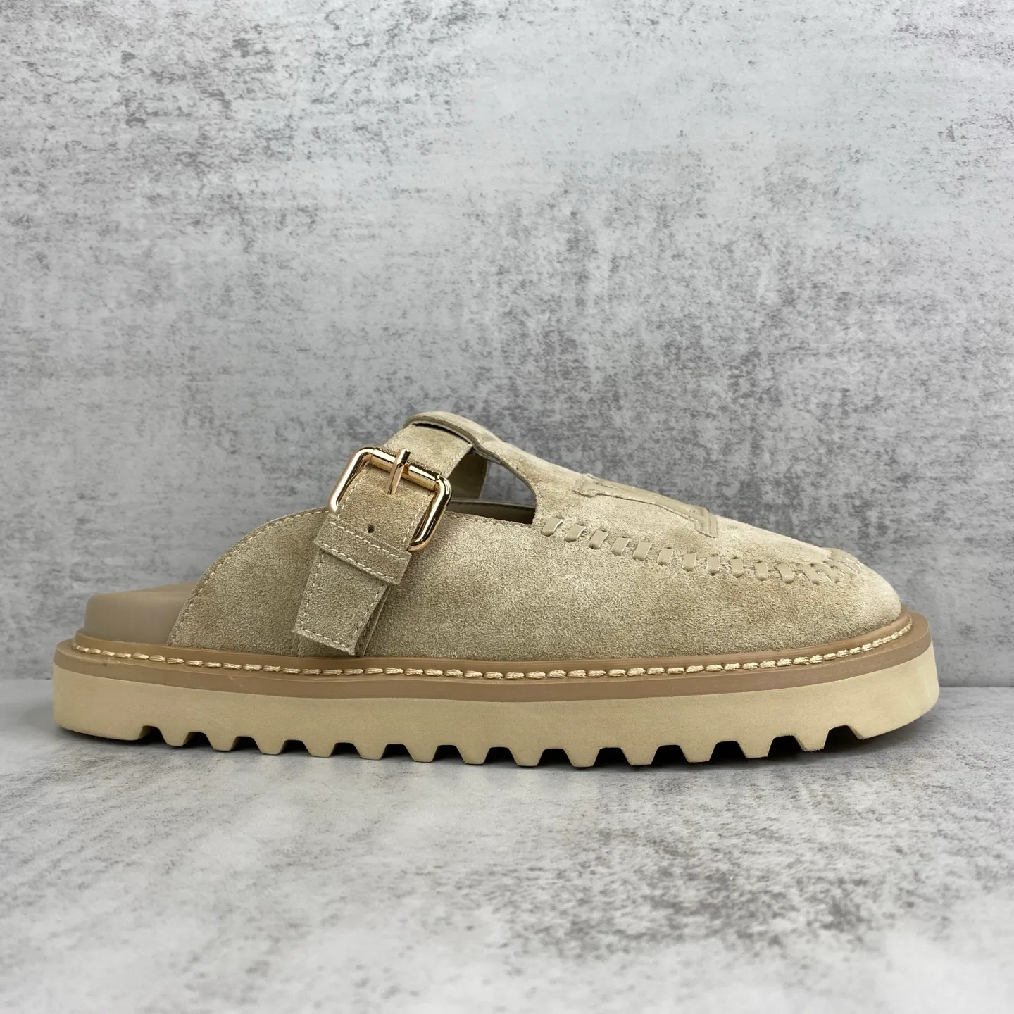 Women's Mules And Clogs LOUIS VUITTON 18464779