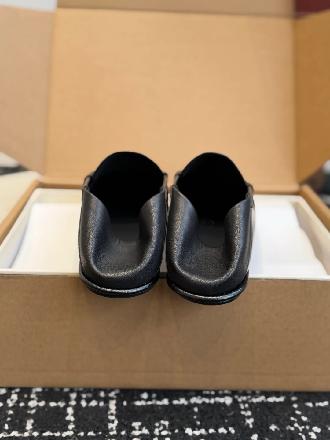 Women's Loafers And Moccasins SAINT LAURENT 18164533