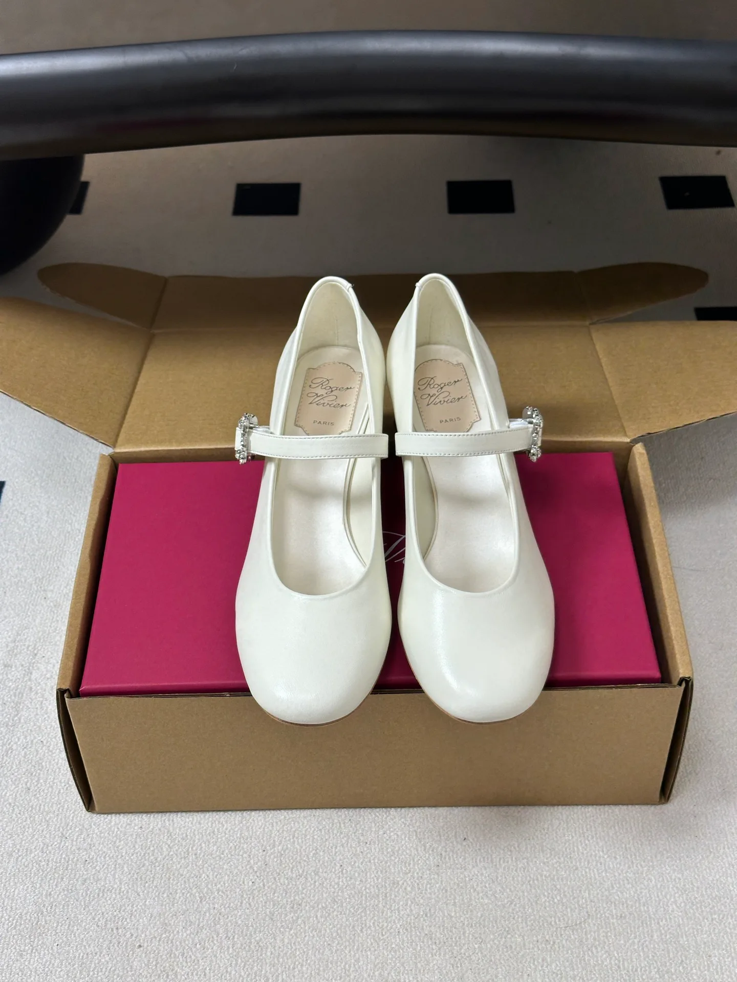 Women's Heels ROGER VIVIER 18041484