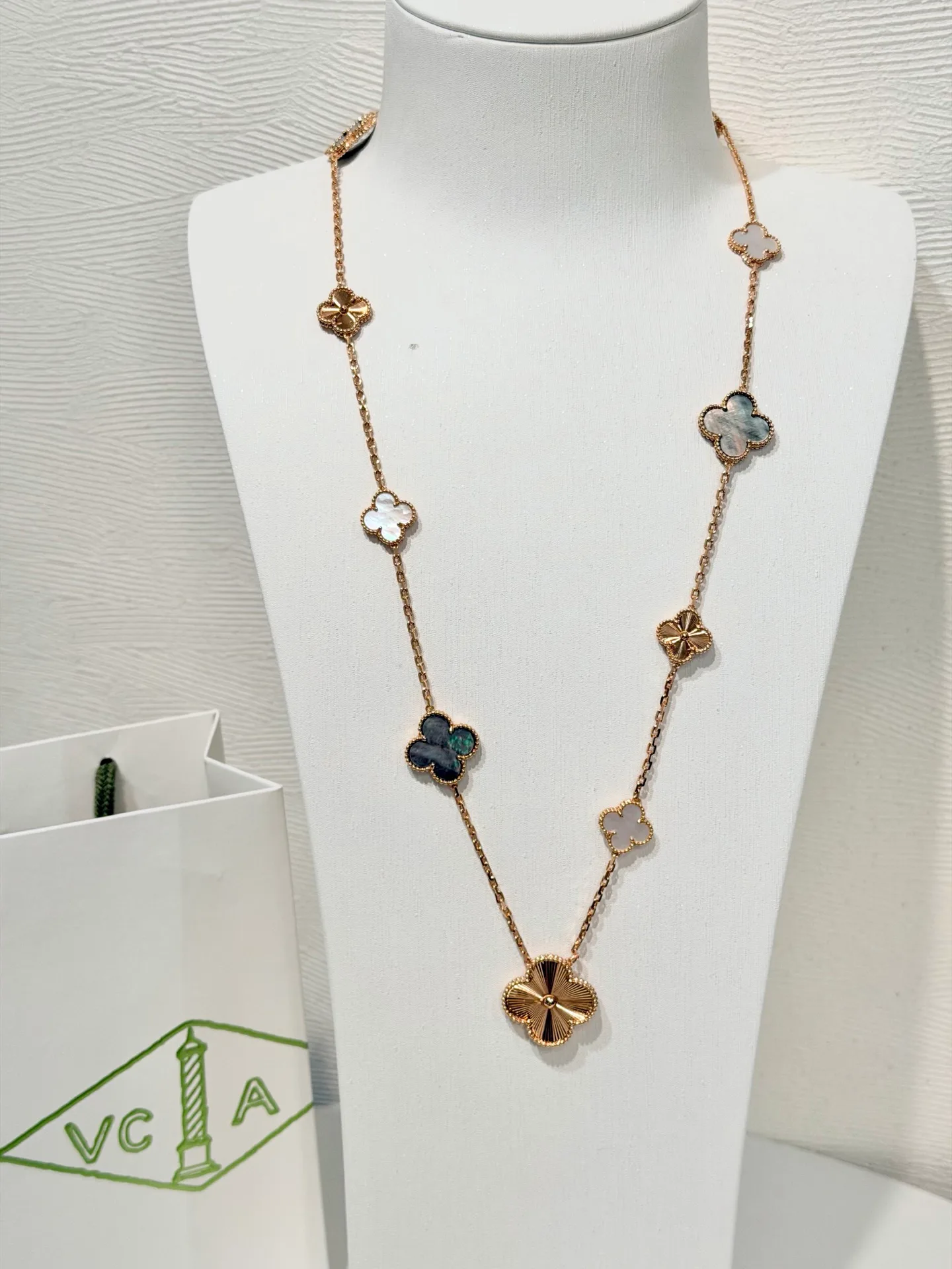 Jewelry VAN CLEEF & ARPELS 17843076