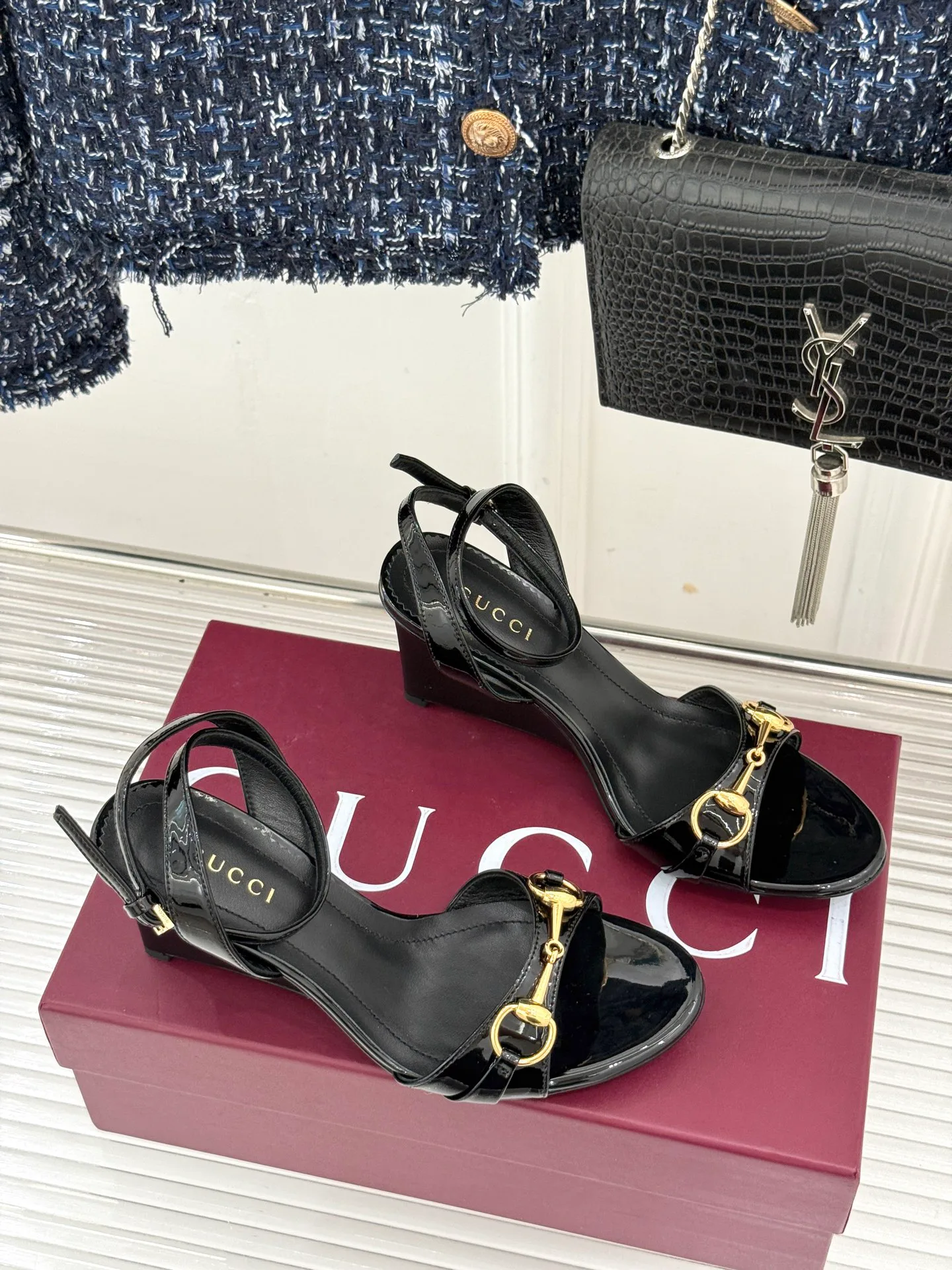 Women's Open-Toe Sandals GUCCI 17856184