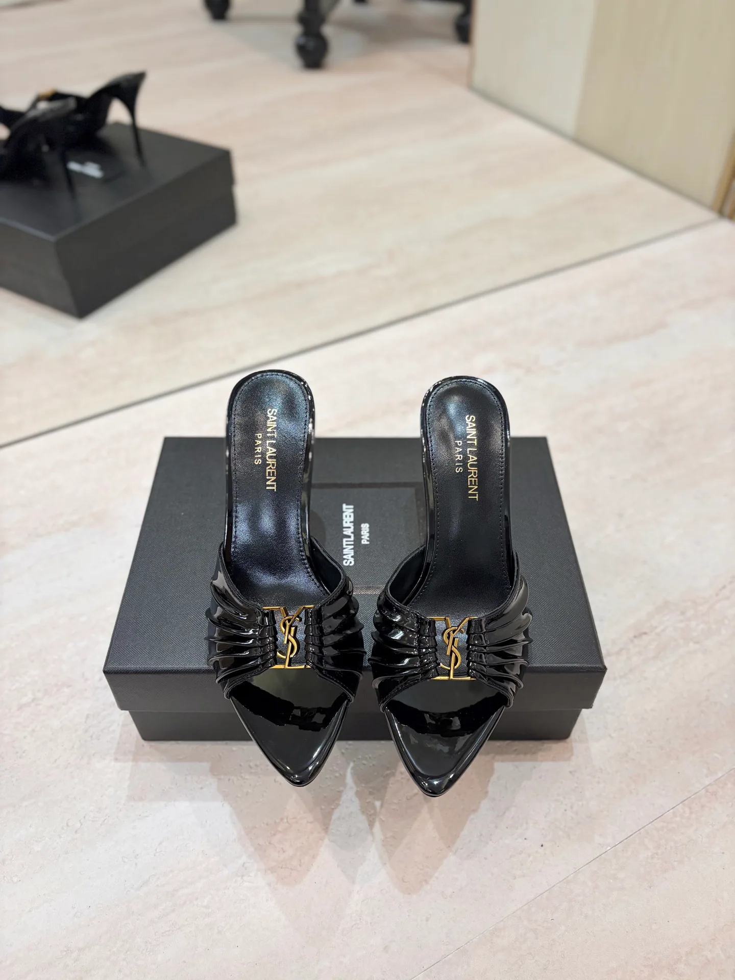 Women's Mules And Clogs SAINT LAURENT 17476095