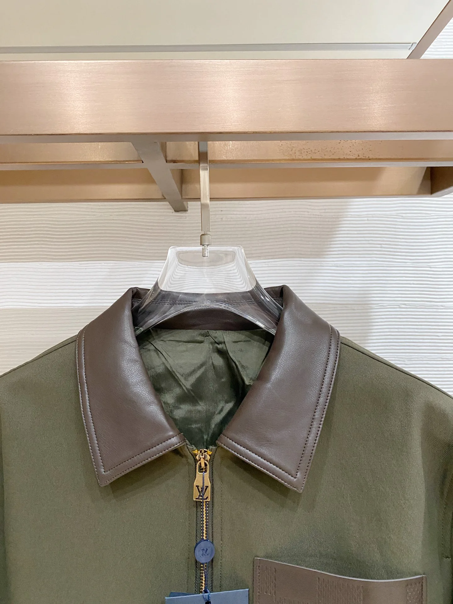 Men's Jackets And Down Jackets LOUIS VUITTON 18109555