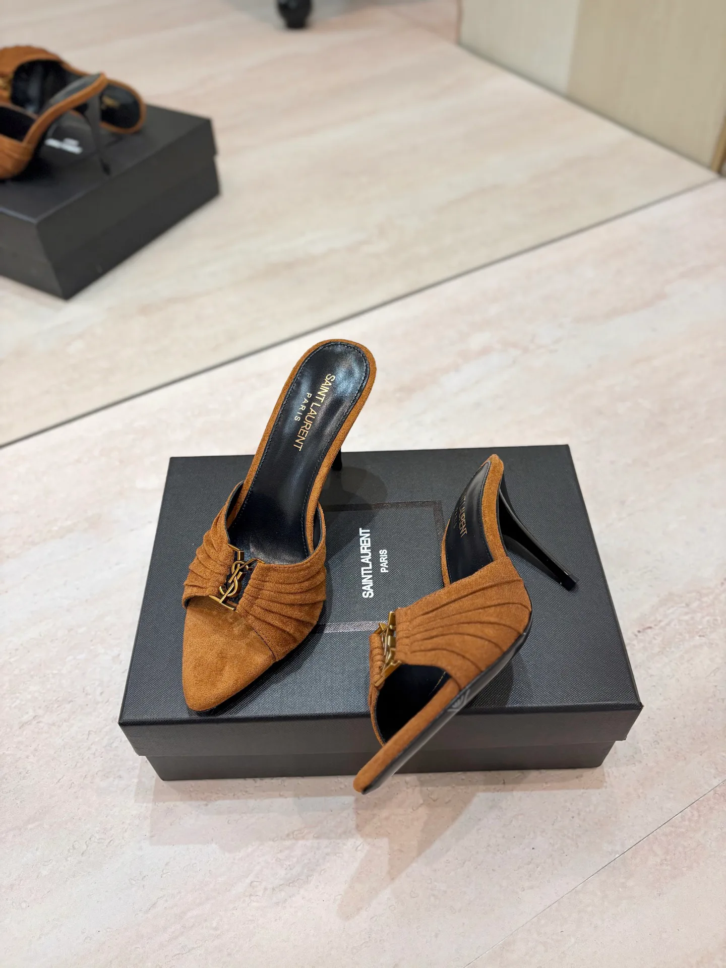 Women's Mules And Clogs SAINT LAURENT 17476015