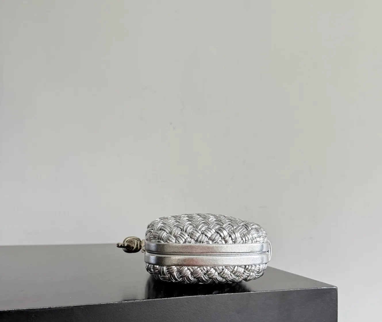 Women's Clutches BOTTEGA VENETA 17313235