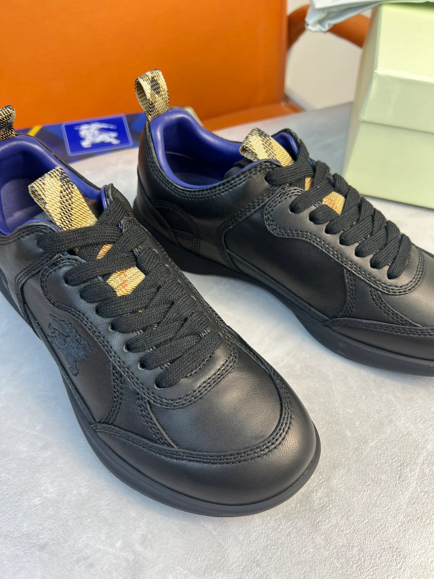 Men's Sneakers BURBERRY 17420309