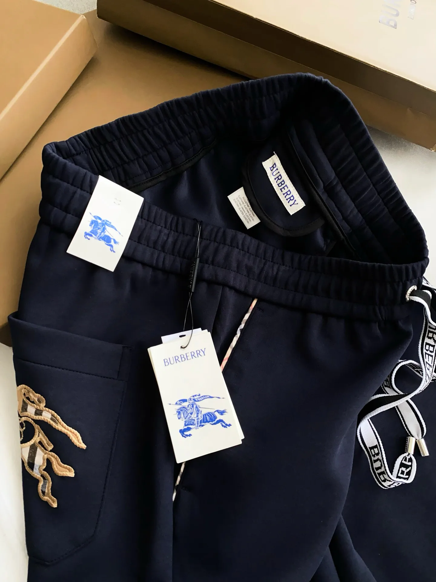 Men's Trousers BURBERRY 18469164