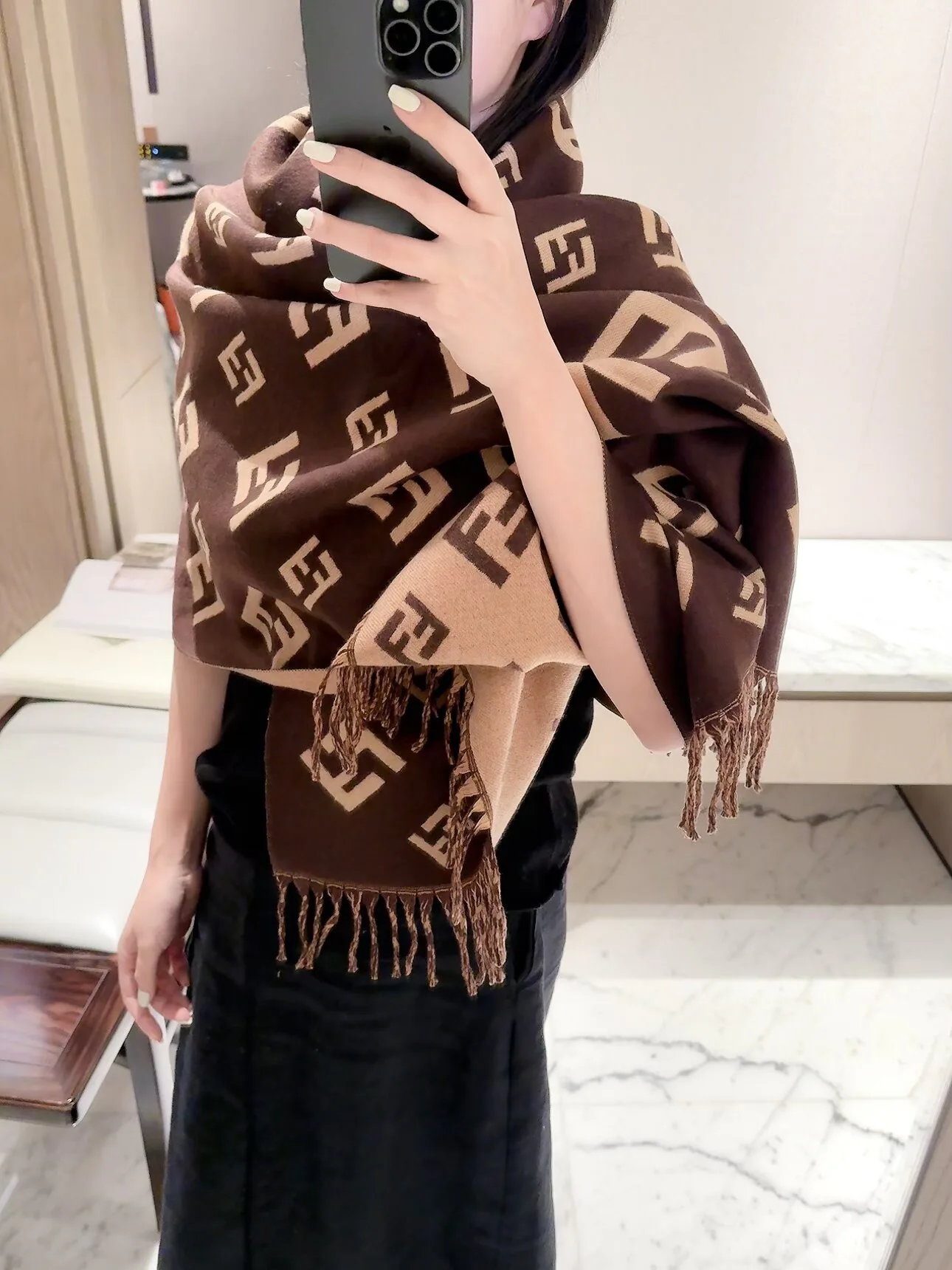 Scarves FENDI 18322644