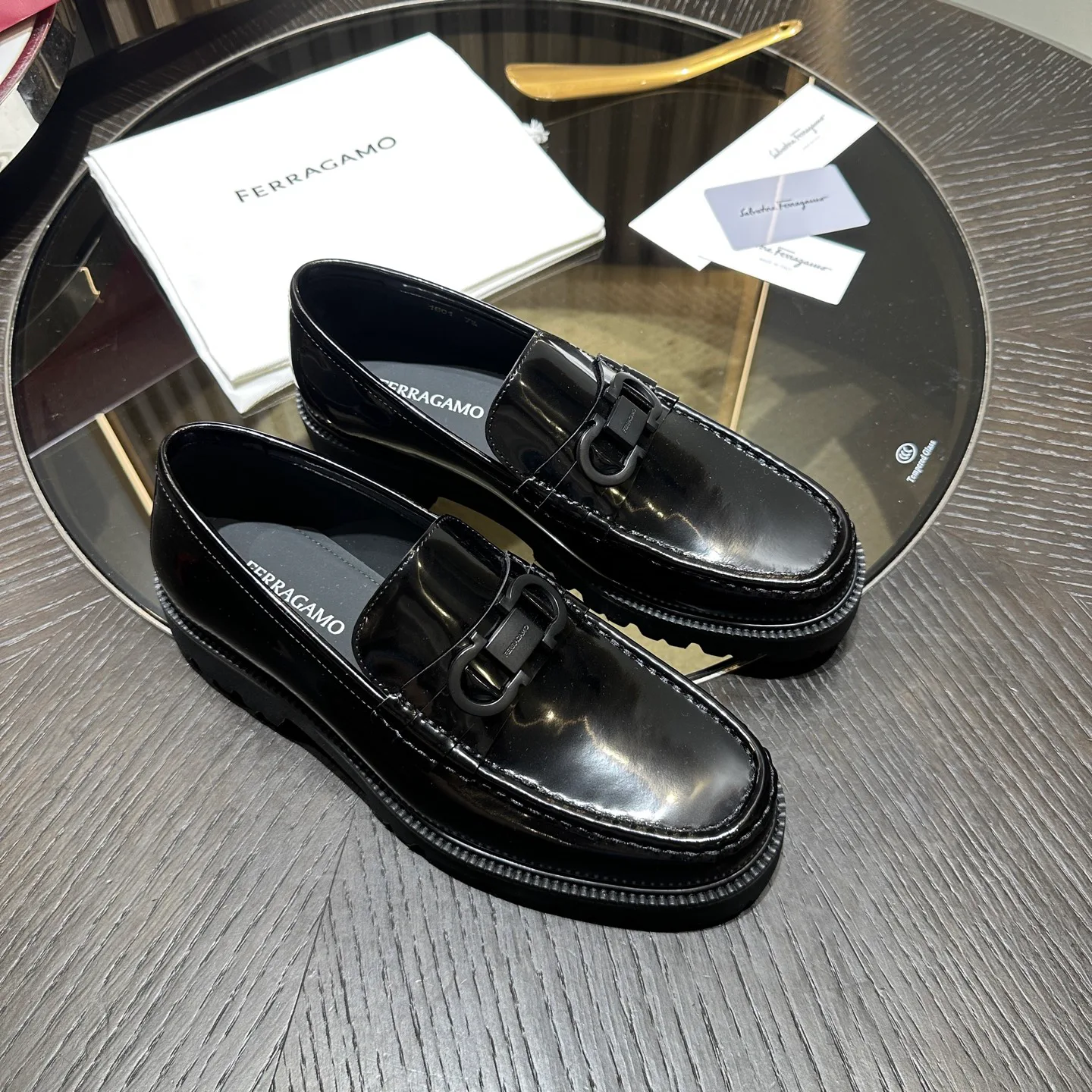 Men's Loafers And Dress Shoes SALVATORE FERRAGAMO 18341666