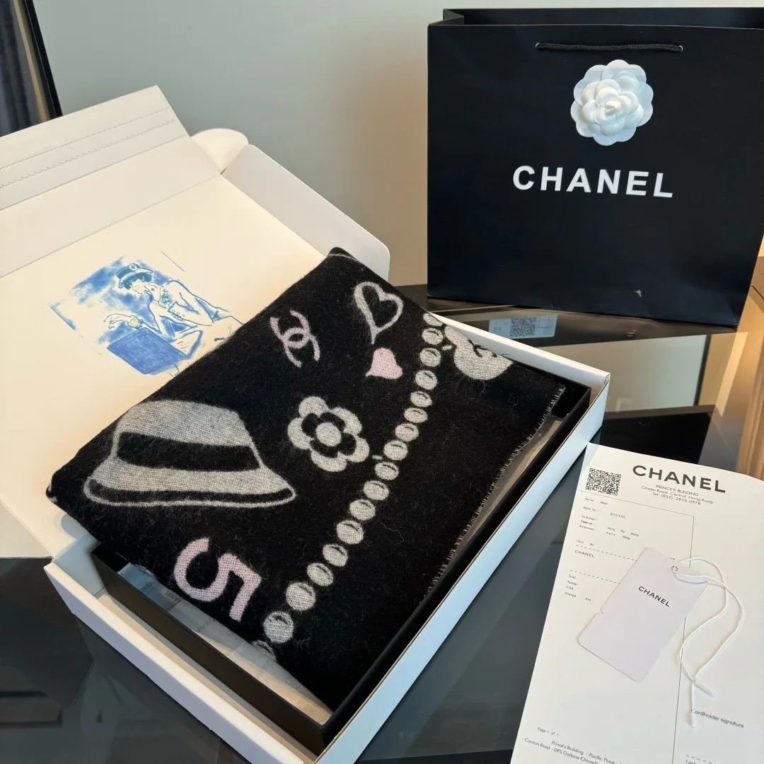 Scarves CHANEL 18104901