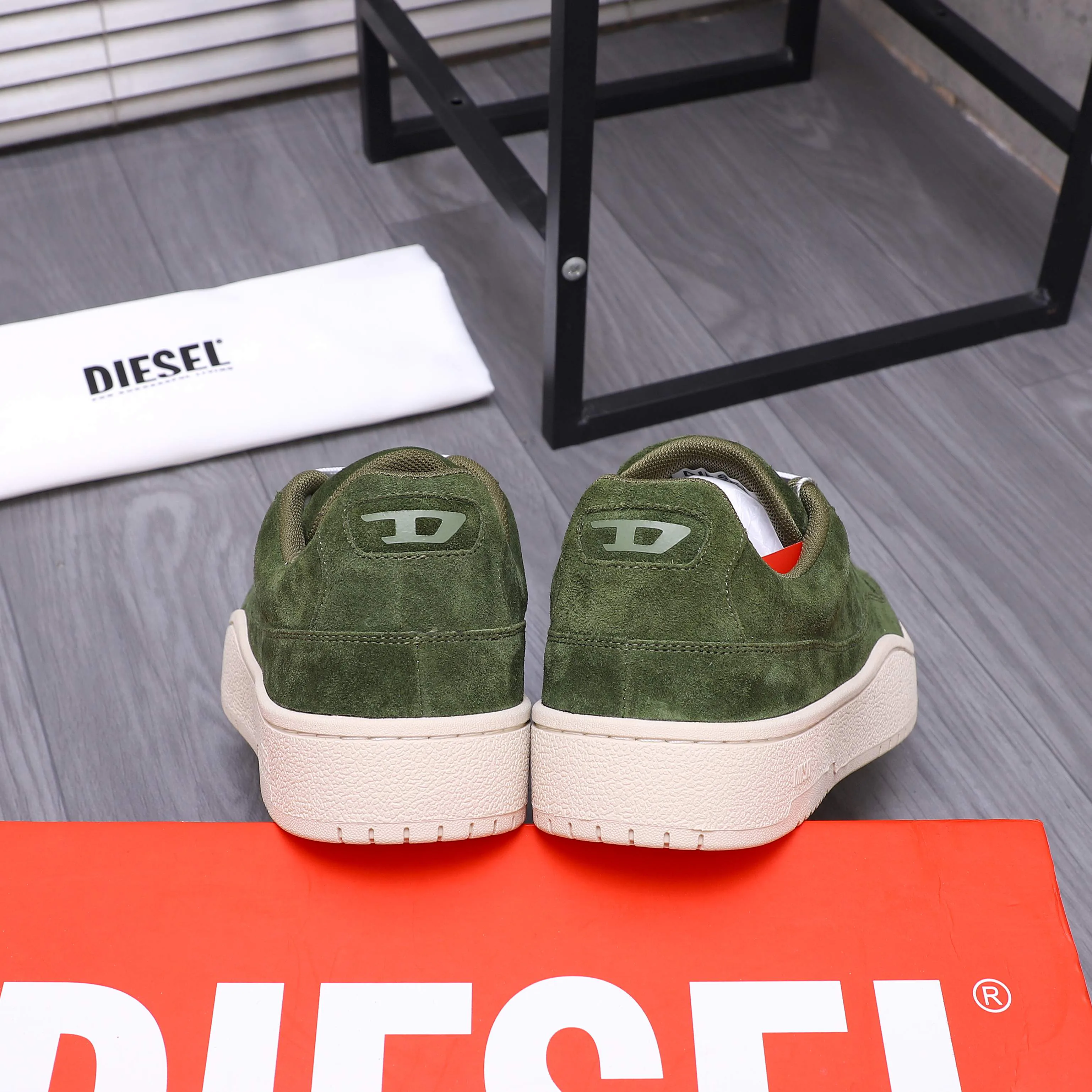 Men's Sneakers DIESEL 17059429