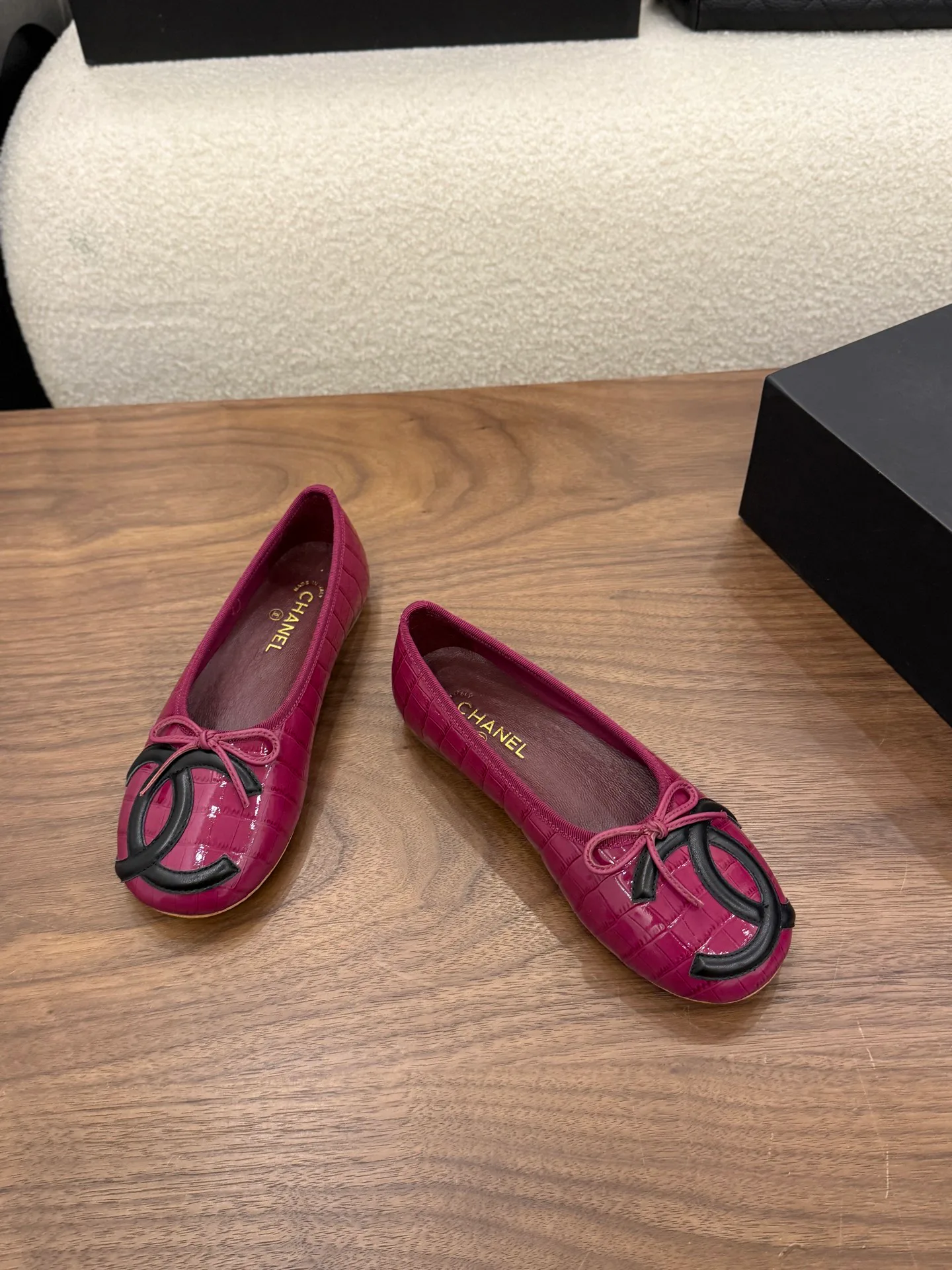 Women's Ballet Flats CHANEL 19583611
