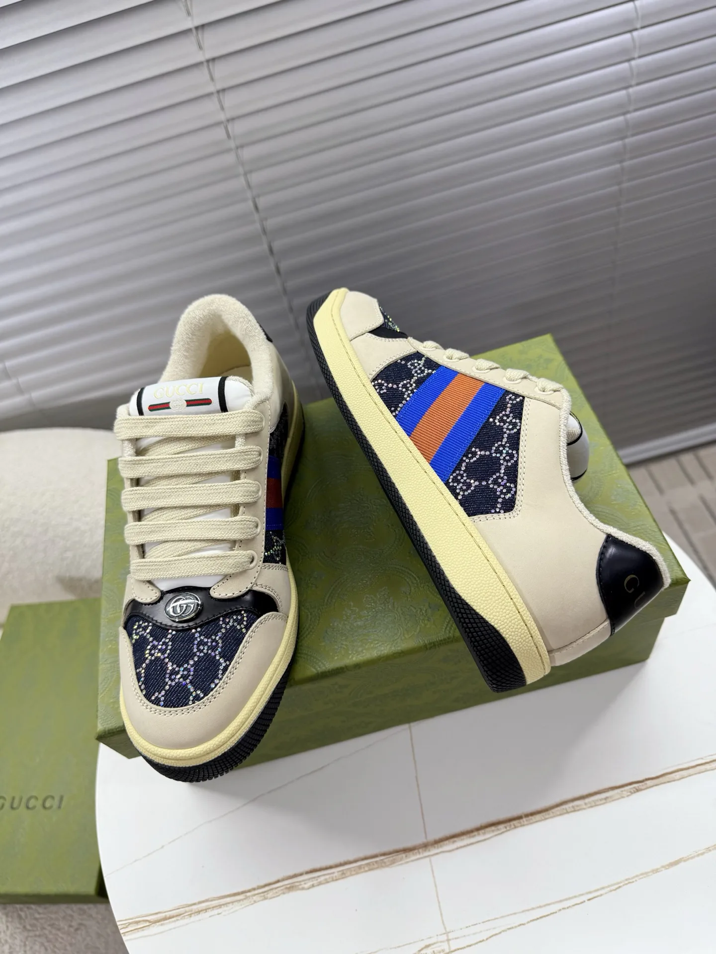 Women's Sneakers GUCCI 17963540