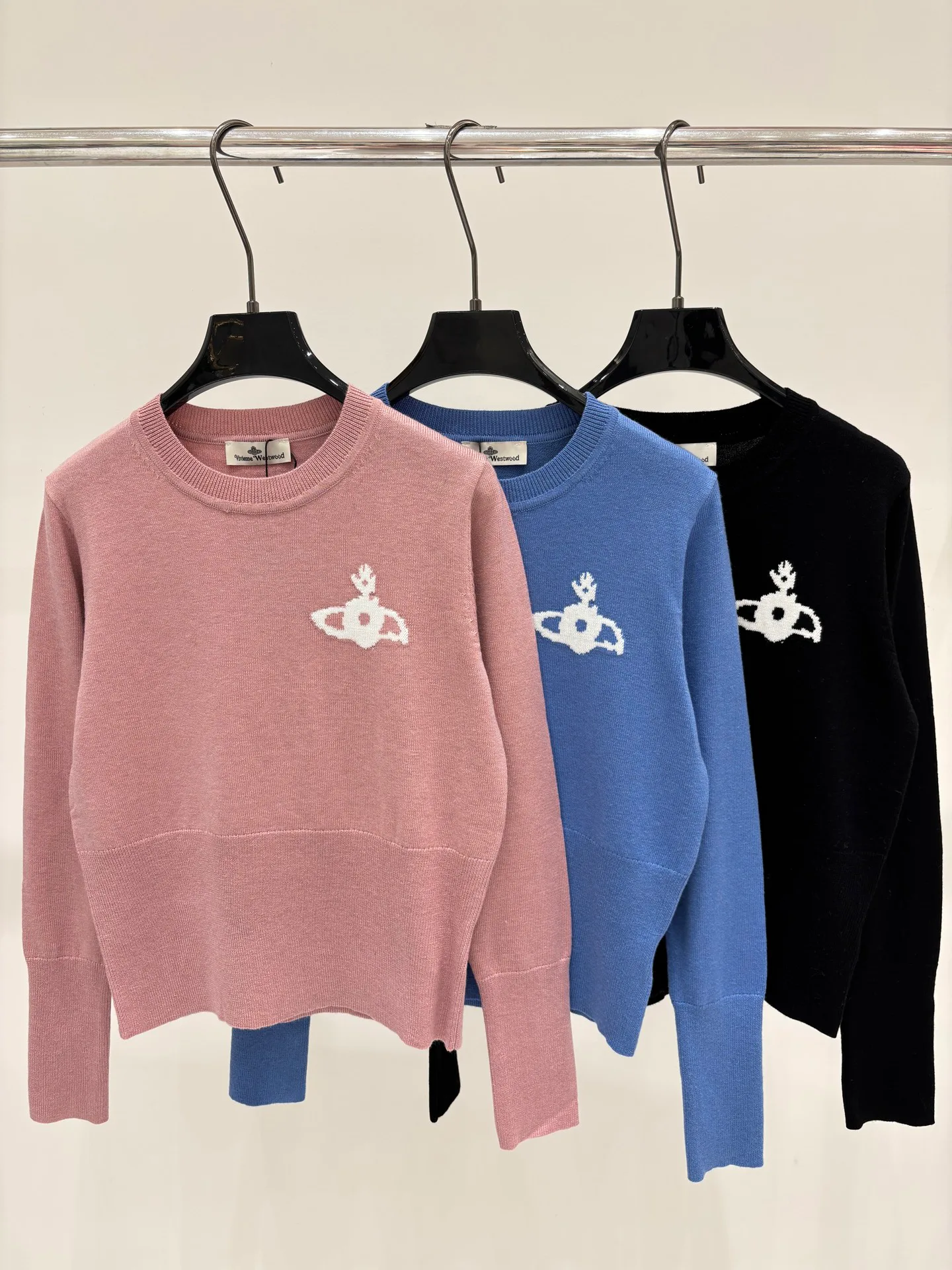 Women's Jumpers And Sweaters VIVIENNE WESTWOOD 18032694