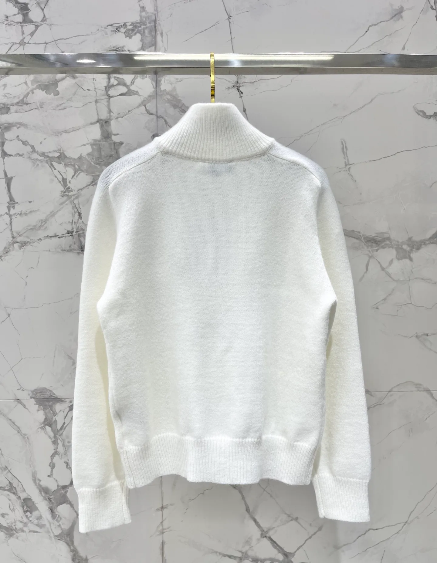 Women's Jumpers And Sweaters CHANEL 18137921