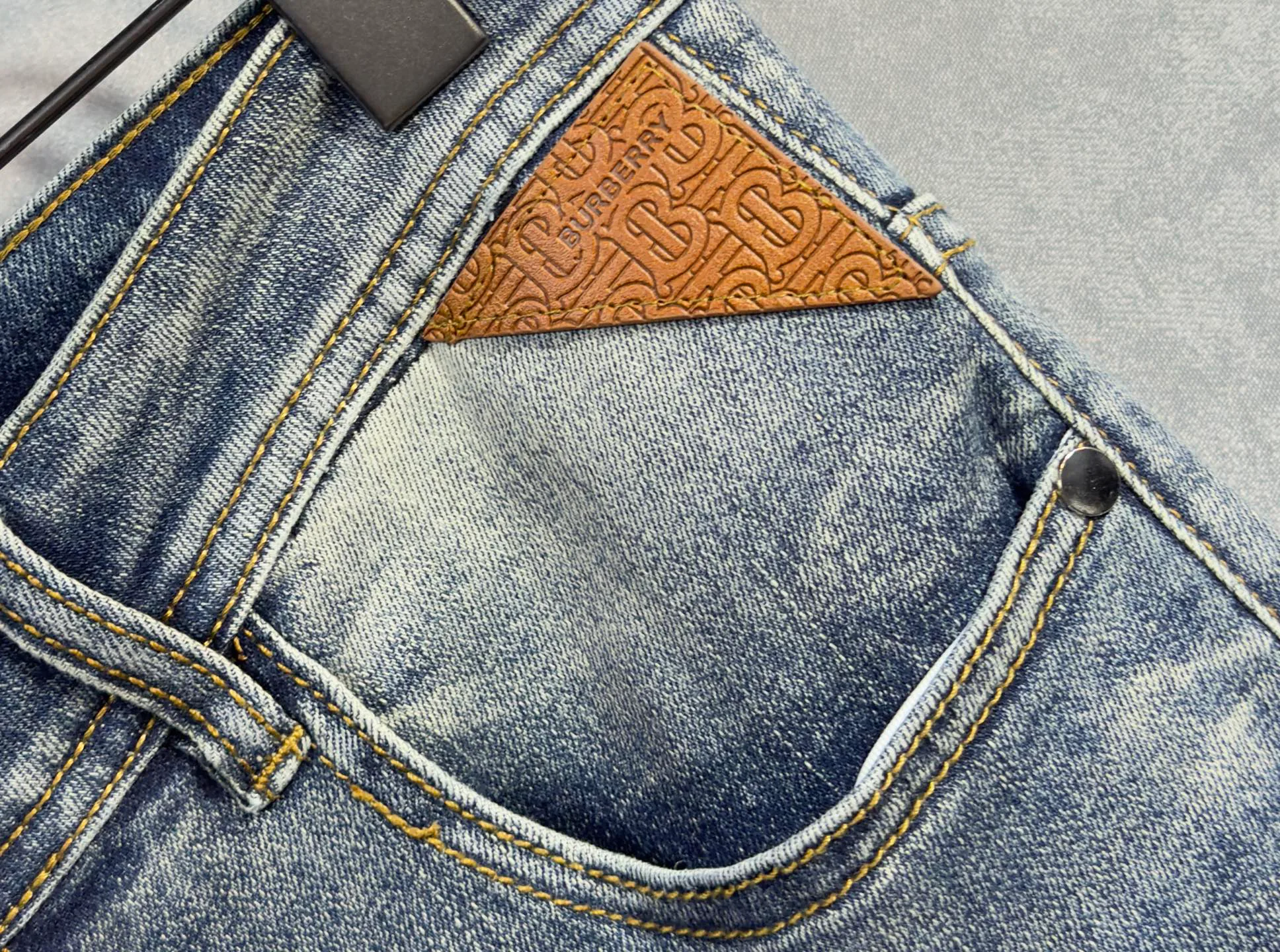 Men's Jeans BURBERRY 18098388