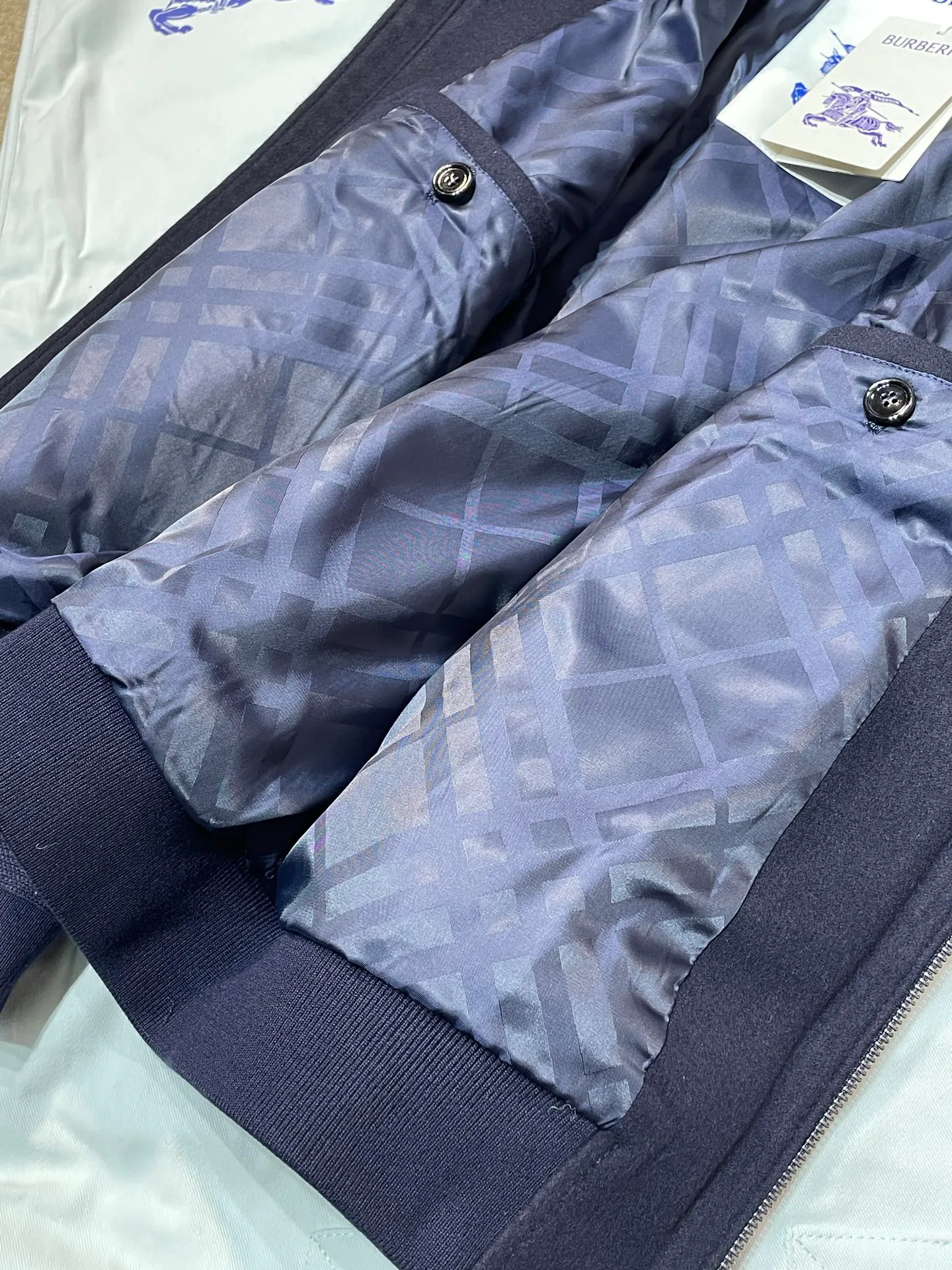 Men's Jackets And Down Jackets BURBERRY 18235962