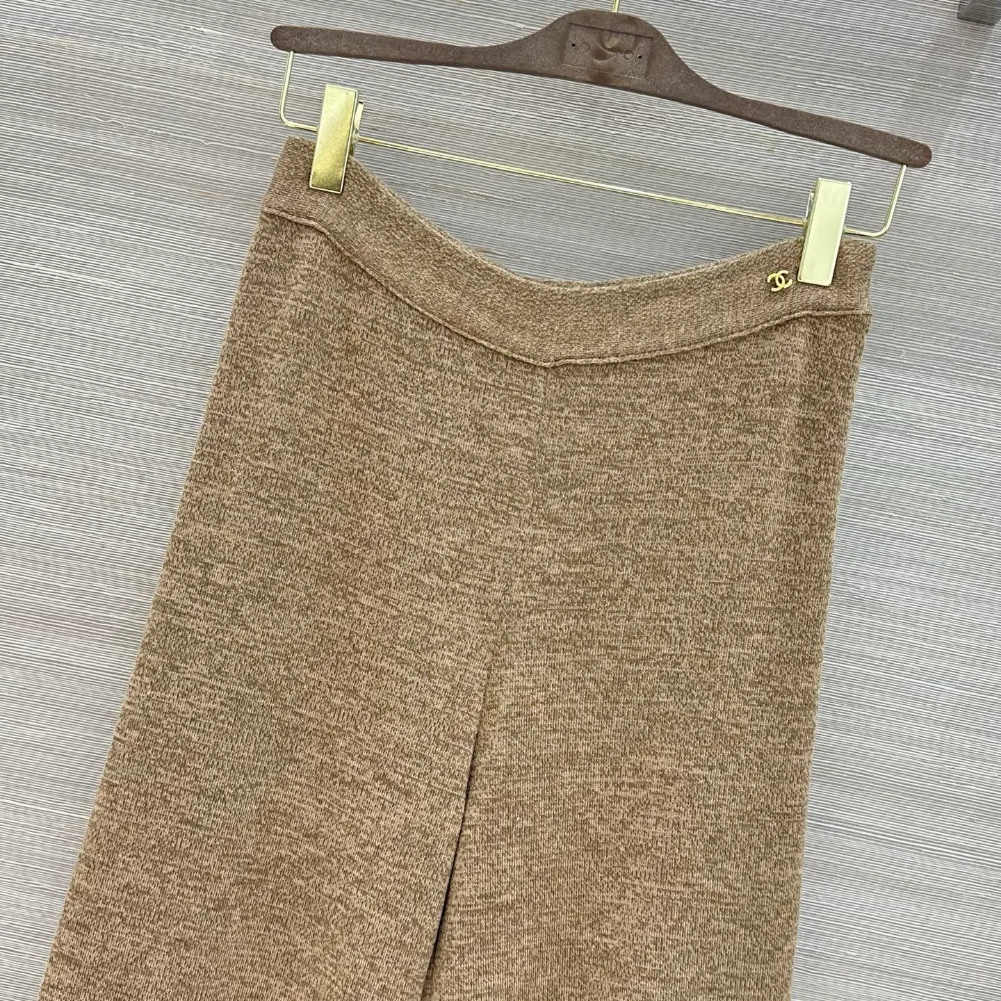 Women's Trousers CHANEL 18027175