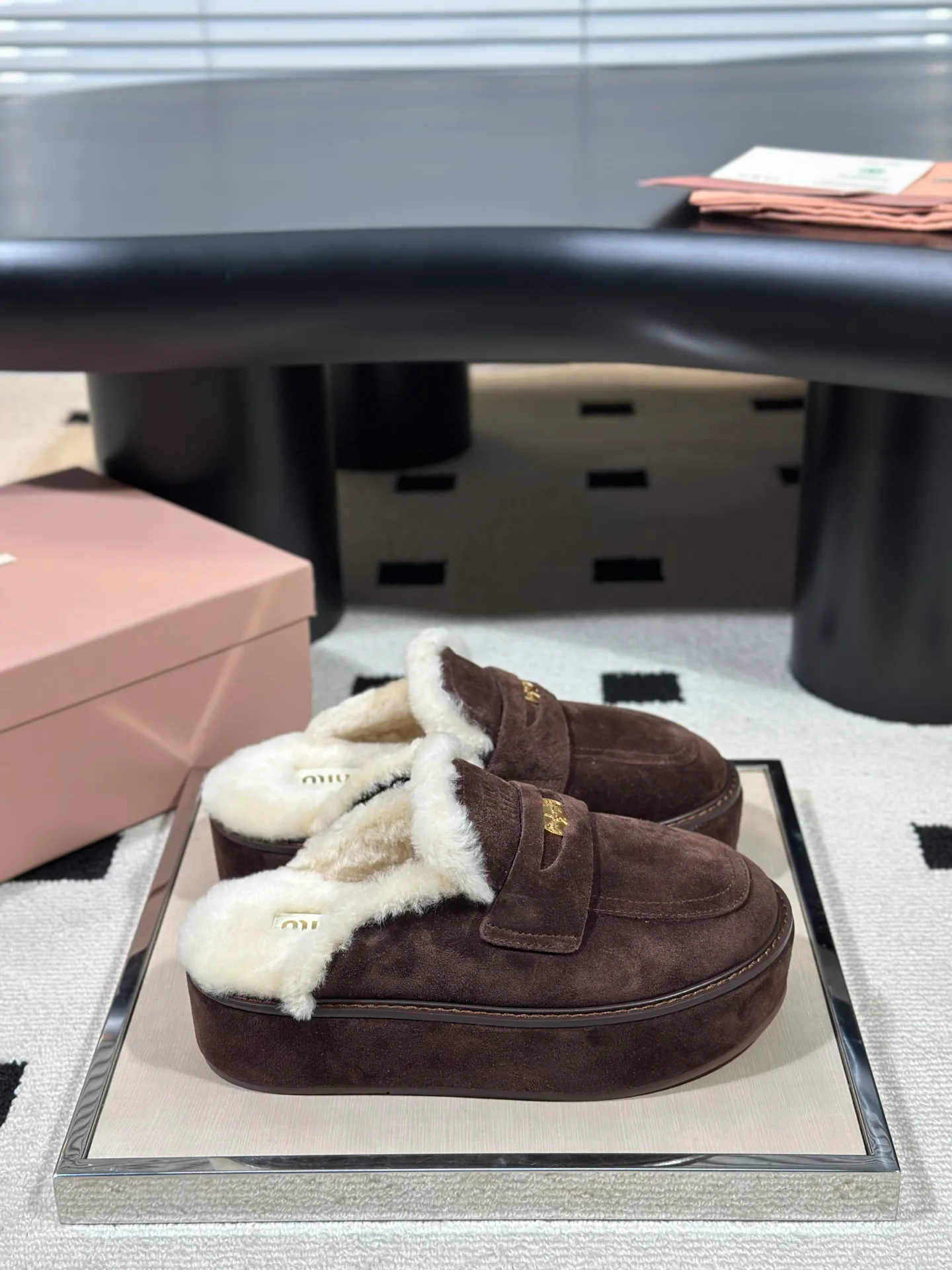 Women's Mules And Clogs MIU MIU 18041576
