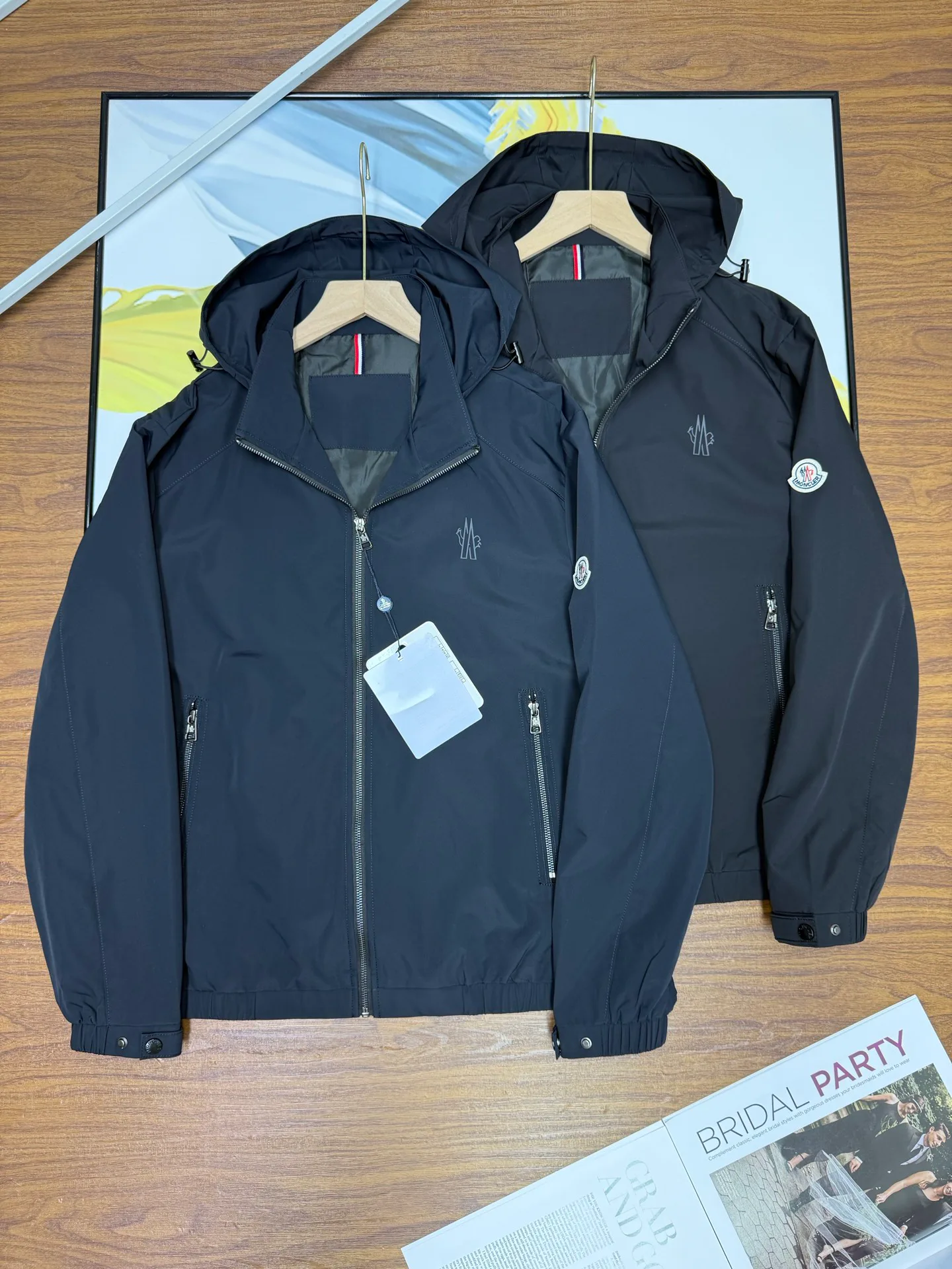 Men's Jackets And Down Jackets MONCLER 18068731