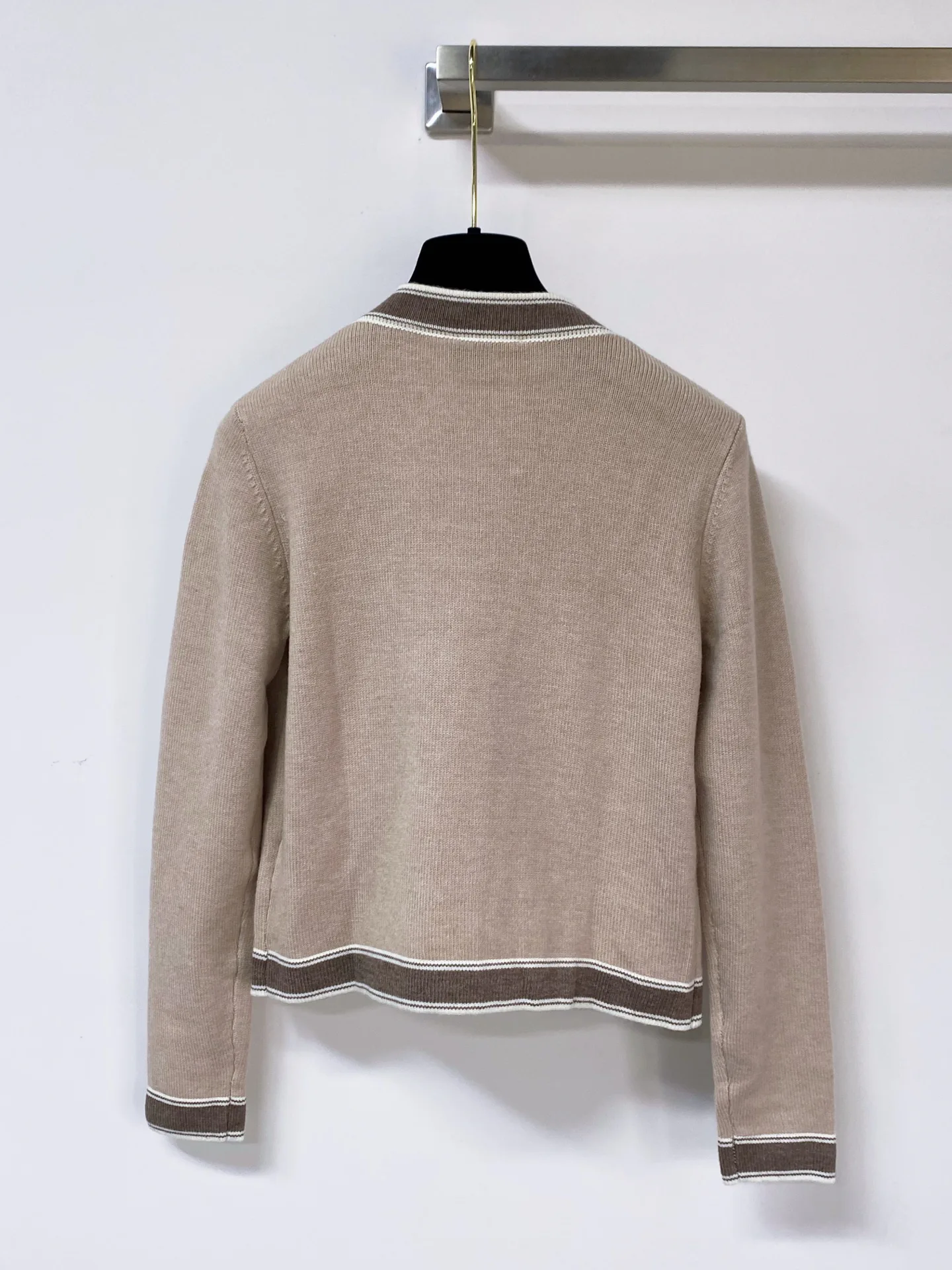 Women's Jumpers And Sweaters CHANEL 18150739
