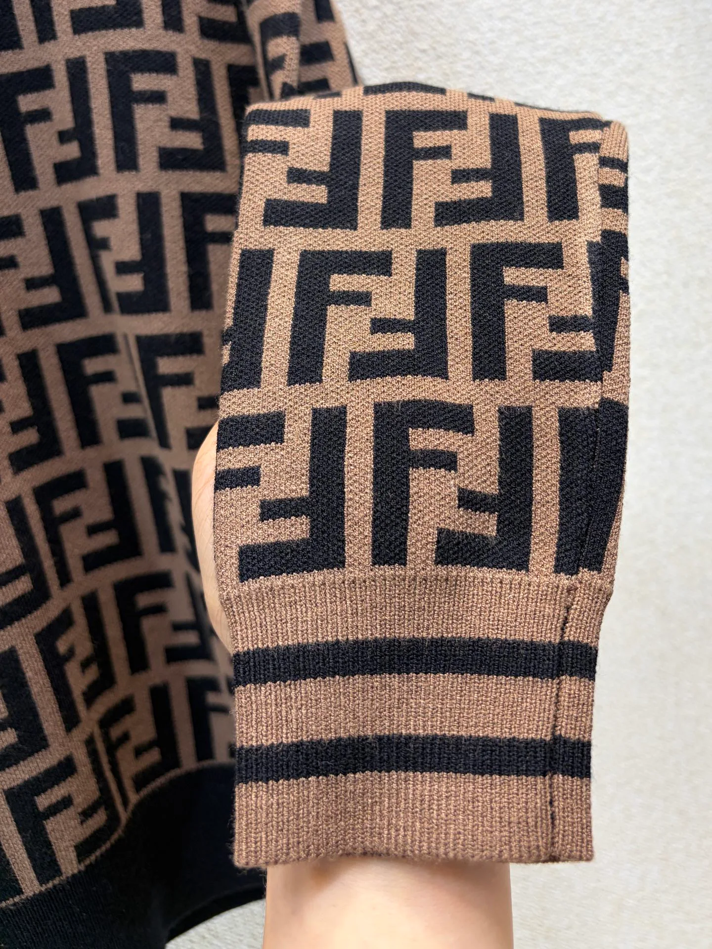 Women's Jumpers And Sweaters FENDI 18128354