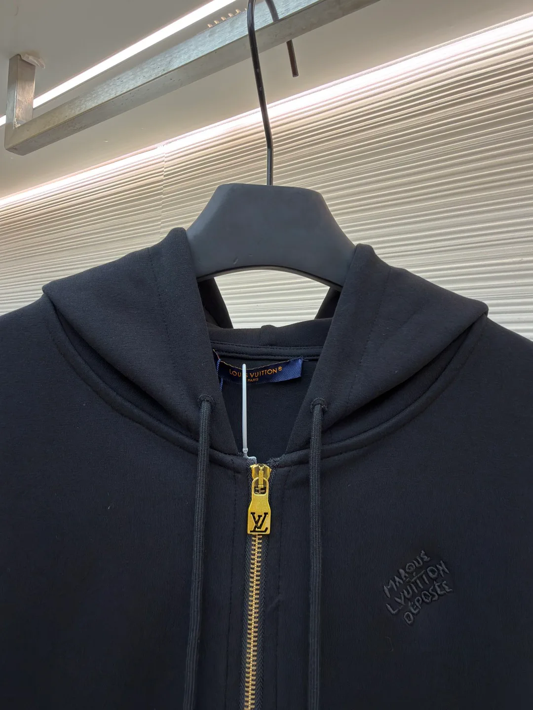 Men's Sweatshirts And Hoodies LOUIS VUITTON 17740836