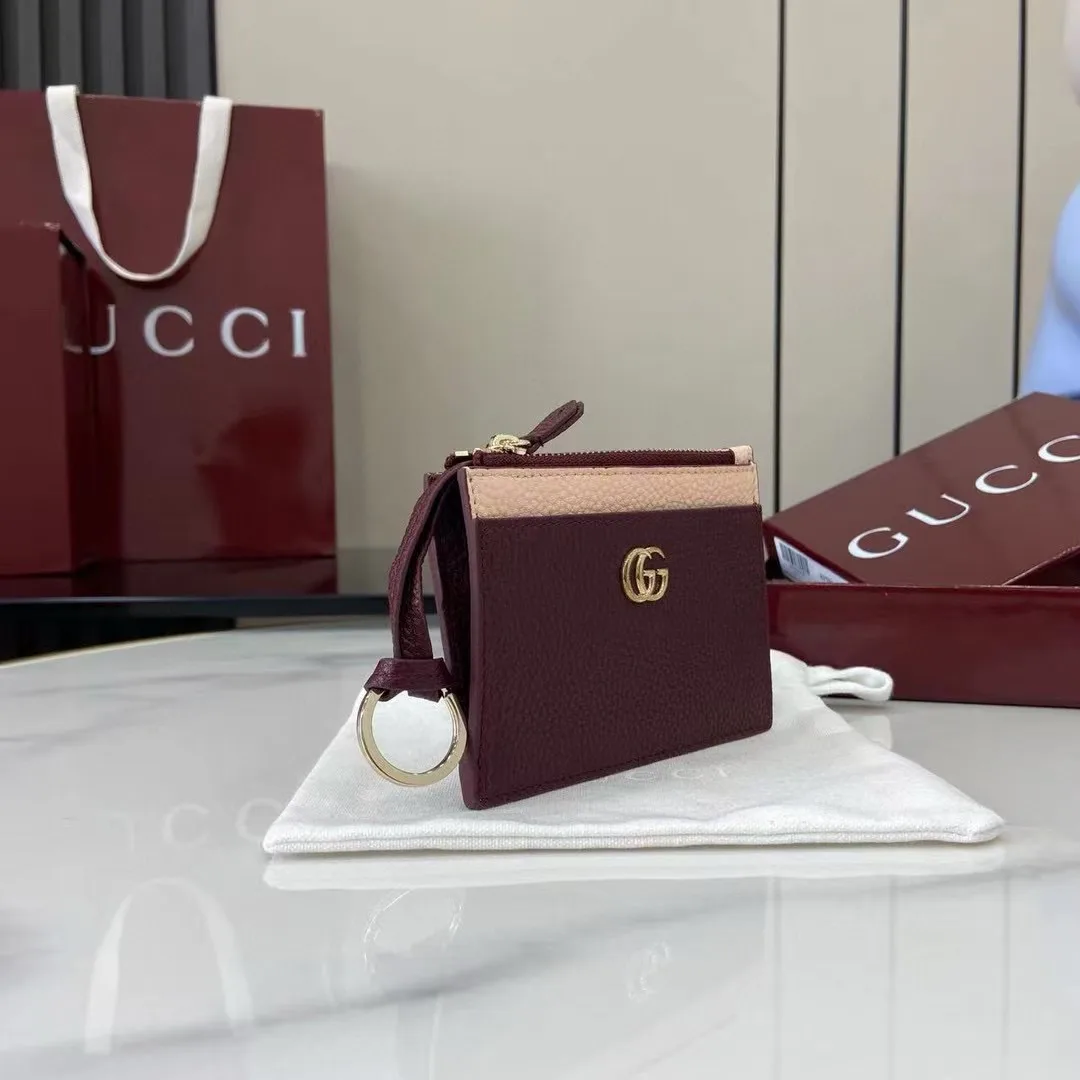 Women's Clutches GUCCI 17882885