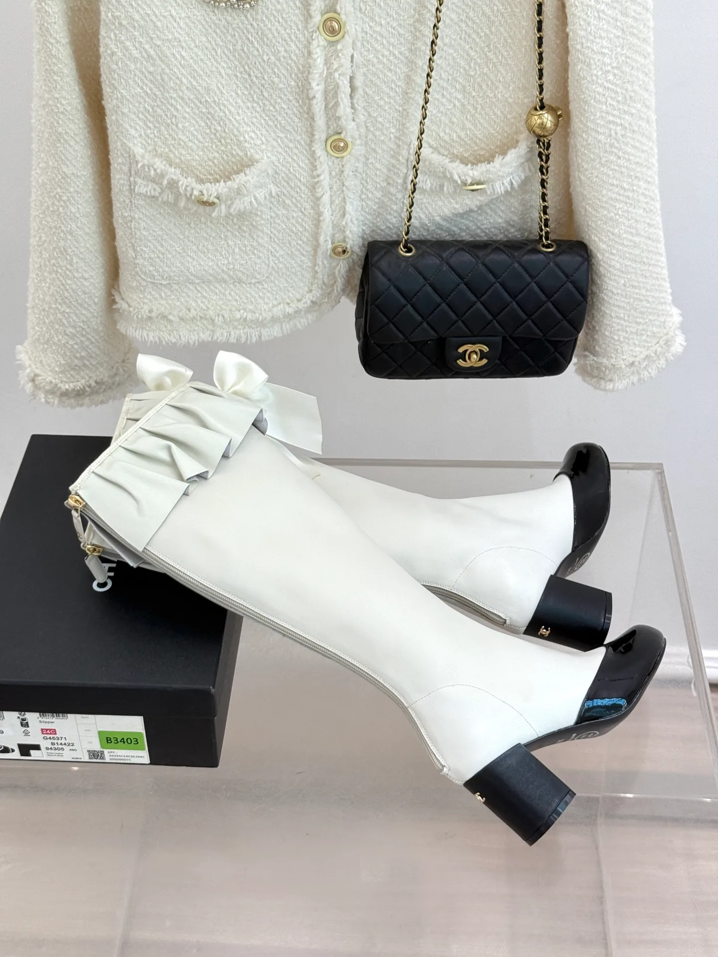 Women's Boots CHANEL 18154378