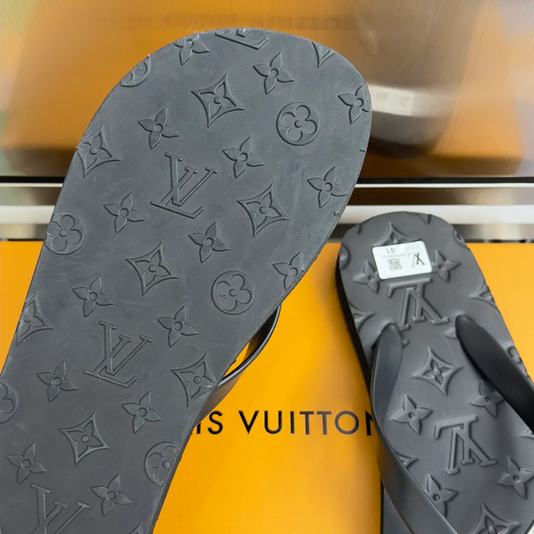 Men's Flip-Flops LOUIS VUITTON 17780712