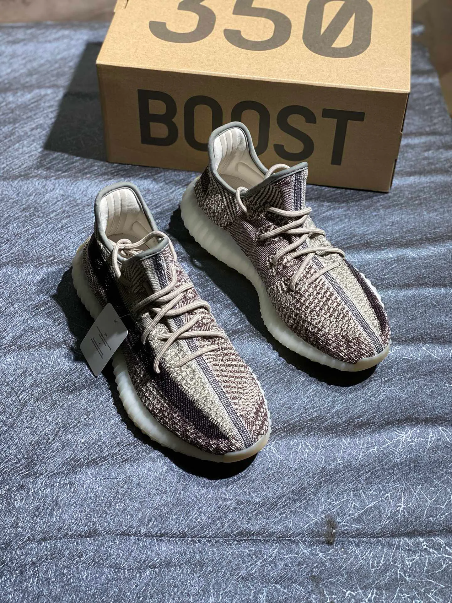 Men's Sneakers YEEZY 17326253