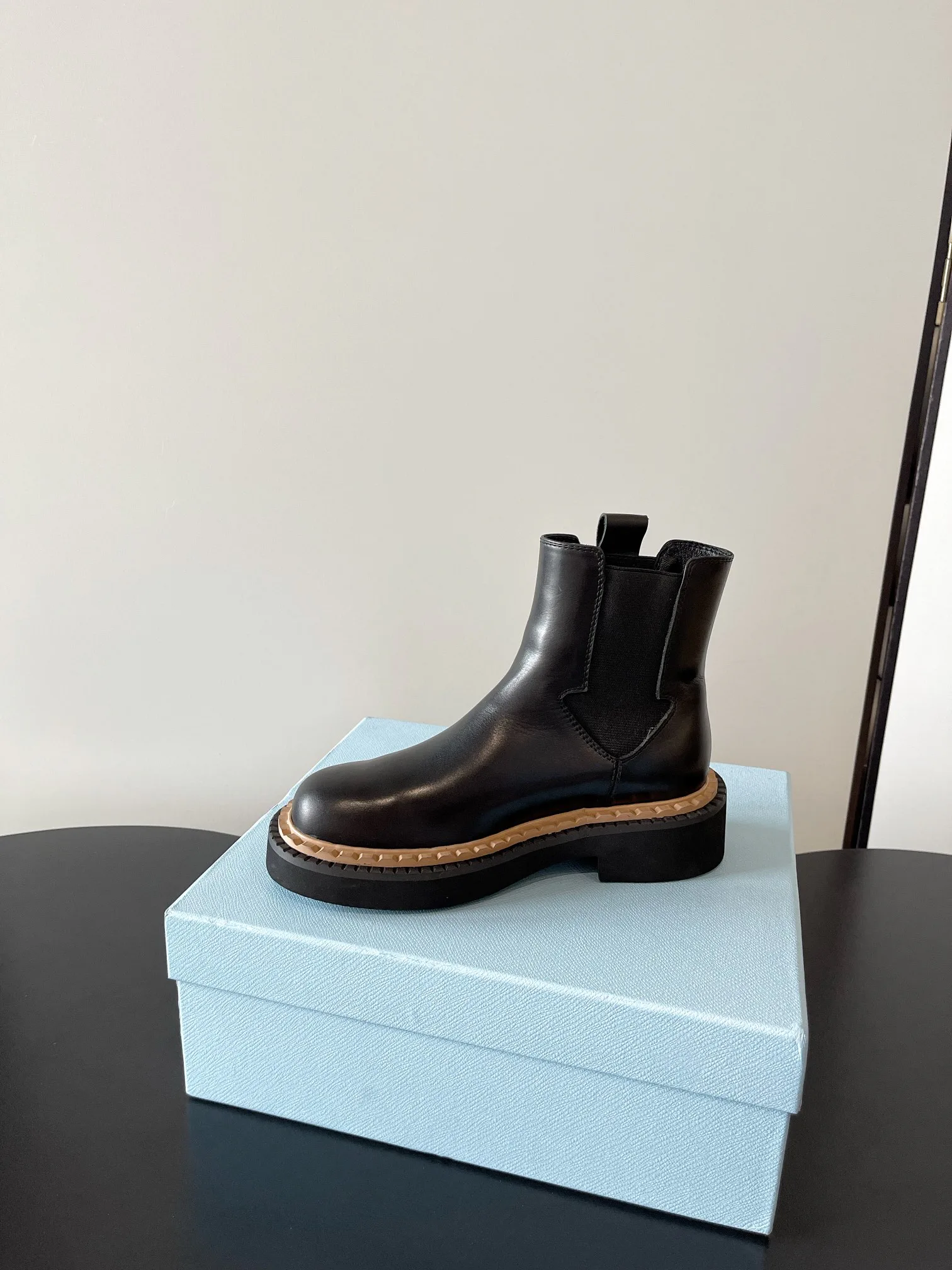 Ботинки Женские Prada 18595084