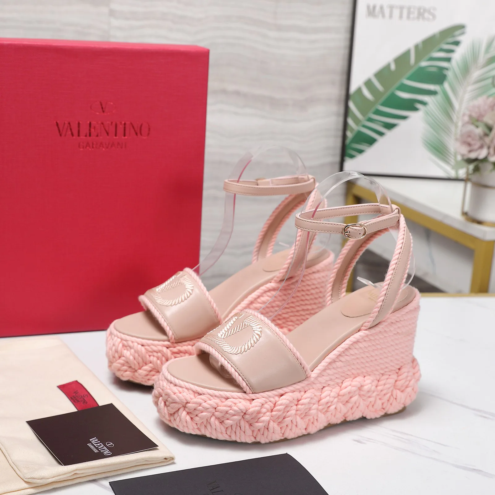 Women's Open-Toe Sandals VALENTINO 17371717