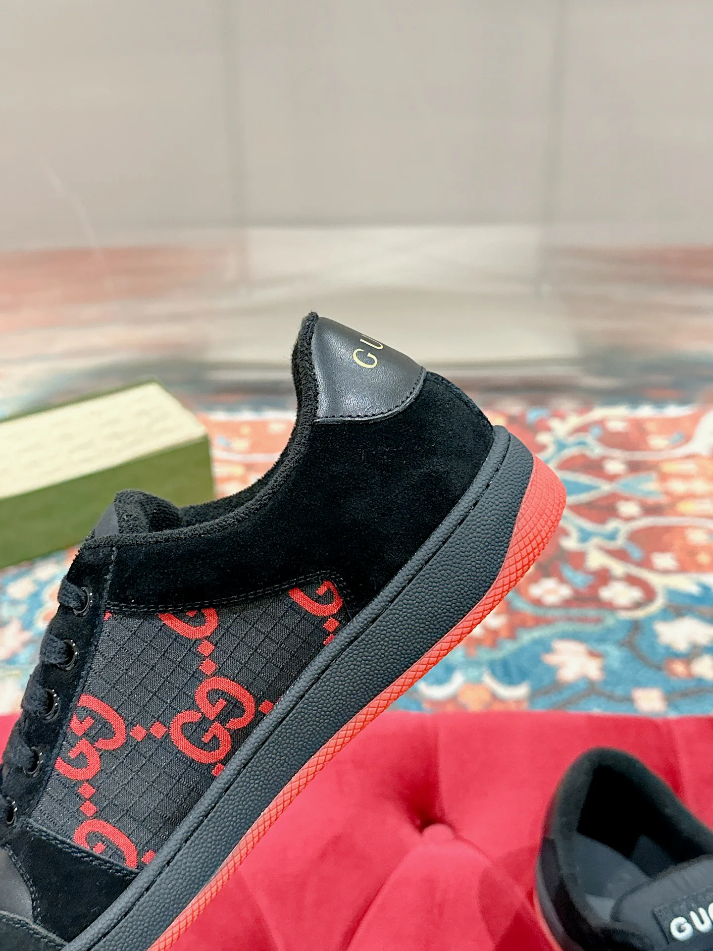 Women's Sneakers GUCCI 17956685