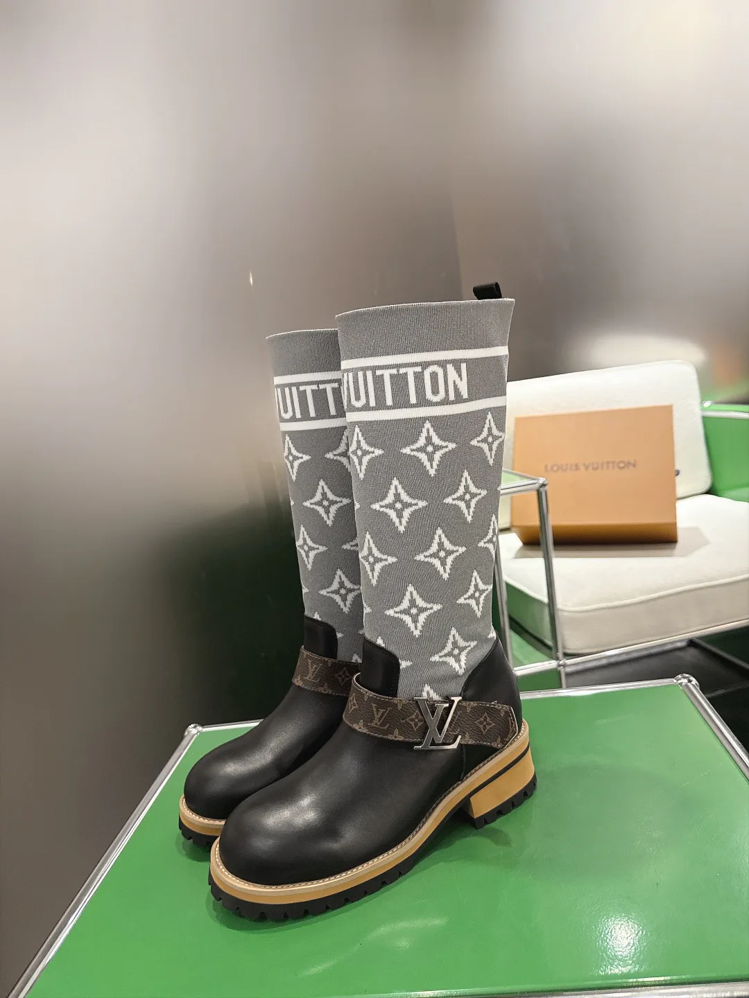 Women's Boots LOUIS VUITTON 18053370