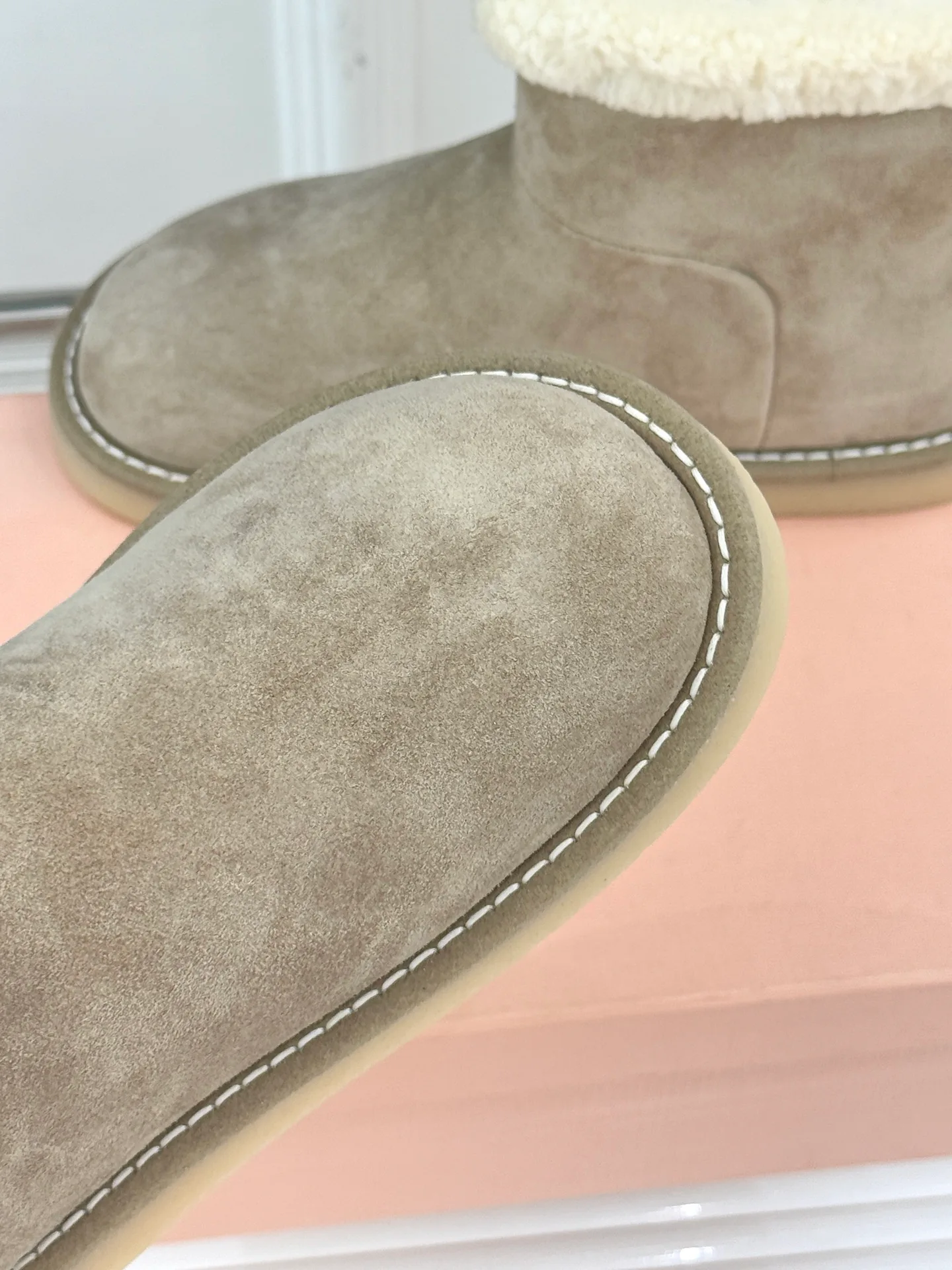 Women's Ugg Boots MIU MIU 18036316