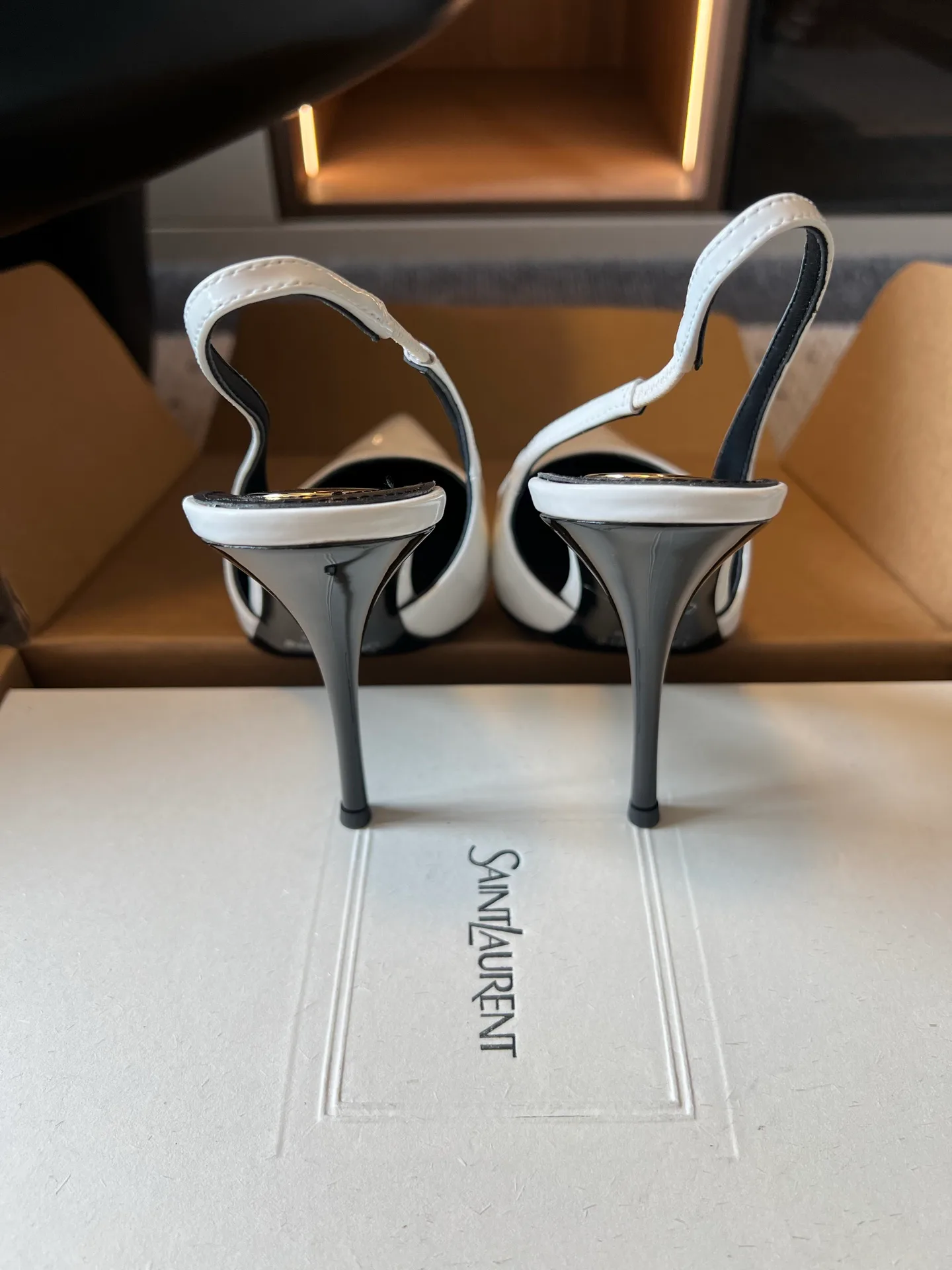 Women's Heels SAINT LAURENT 17360159