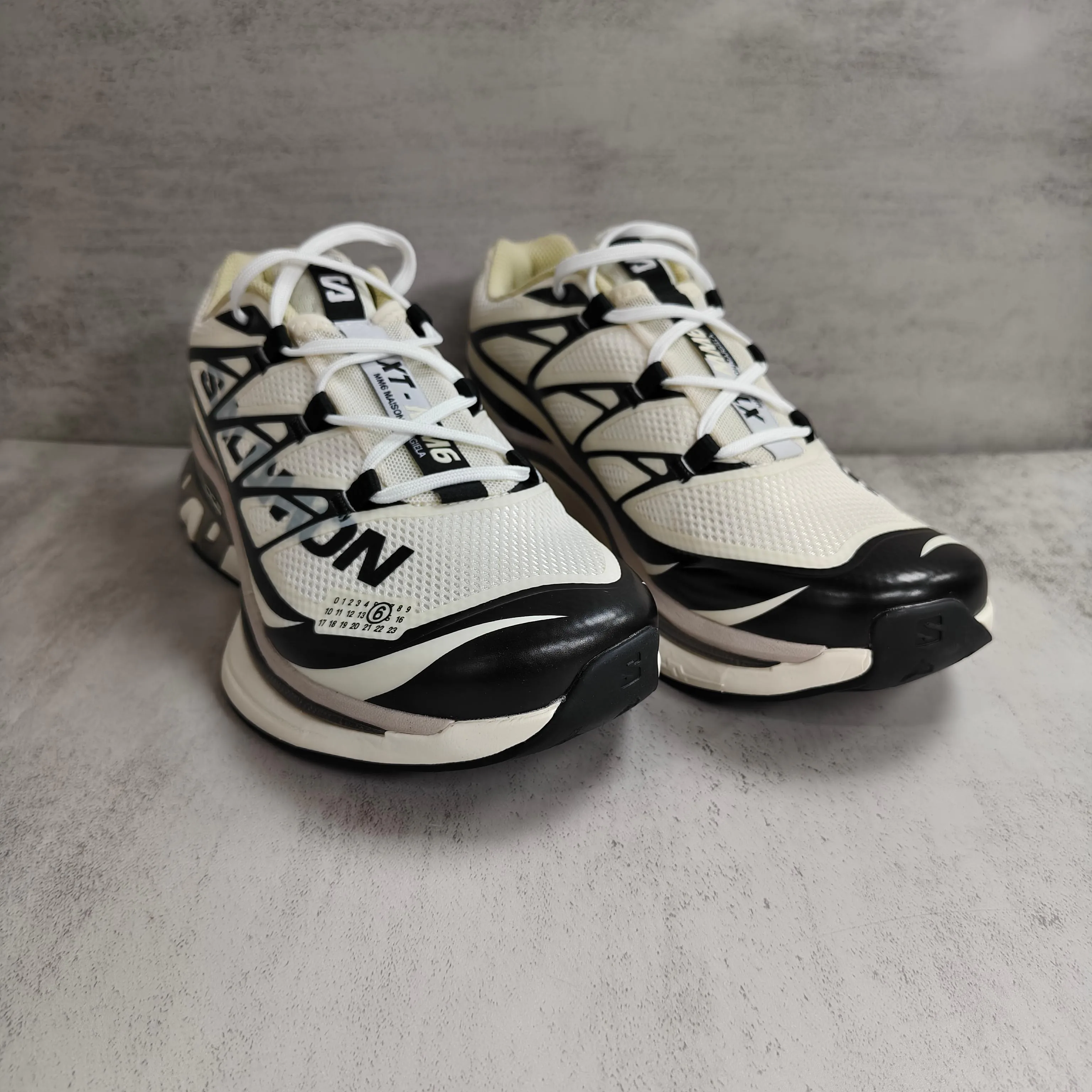 Women's Sneakers MAISON MARGIELA 18039834