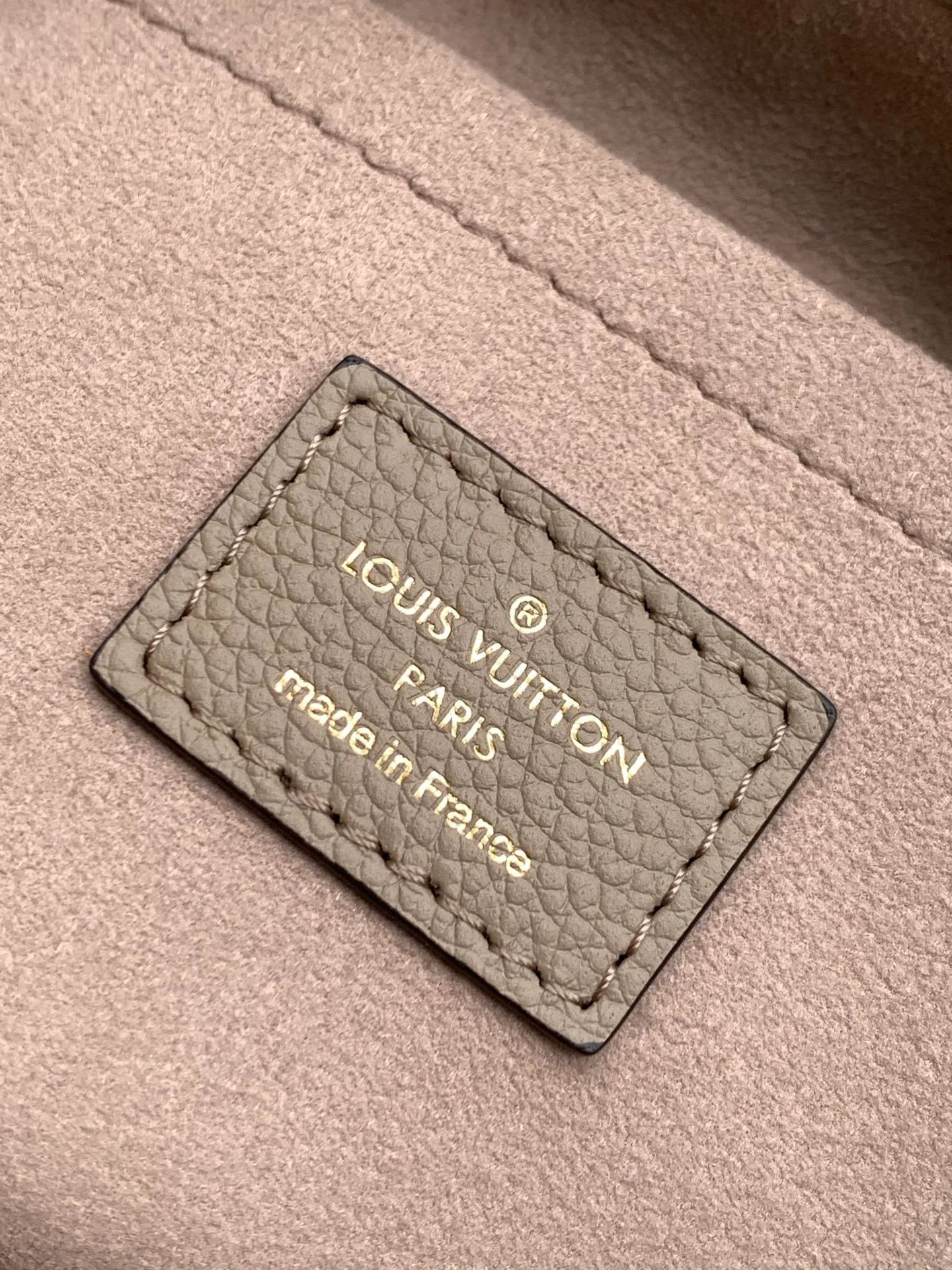 Women's Classic Handbags LOUIS VUITTON 17201597