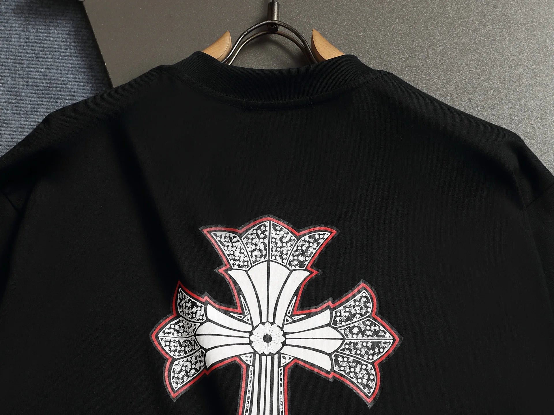 Men's T-Shirts CHROME HEARTS 17405973