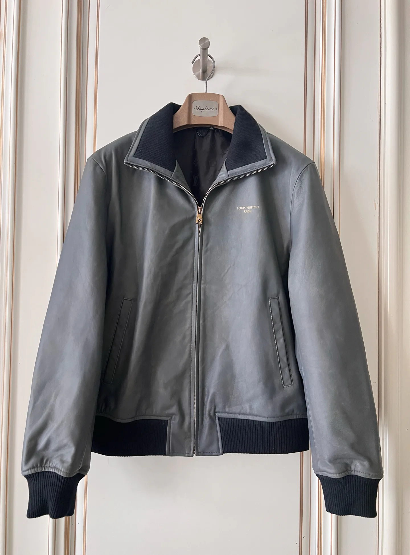 Women's Leather Jackets And Sheepskin Coats LOUIS VUITTON 18409012