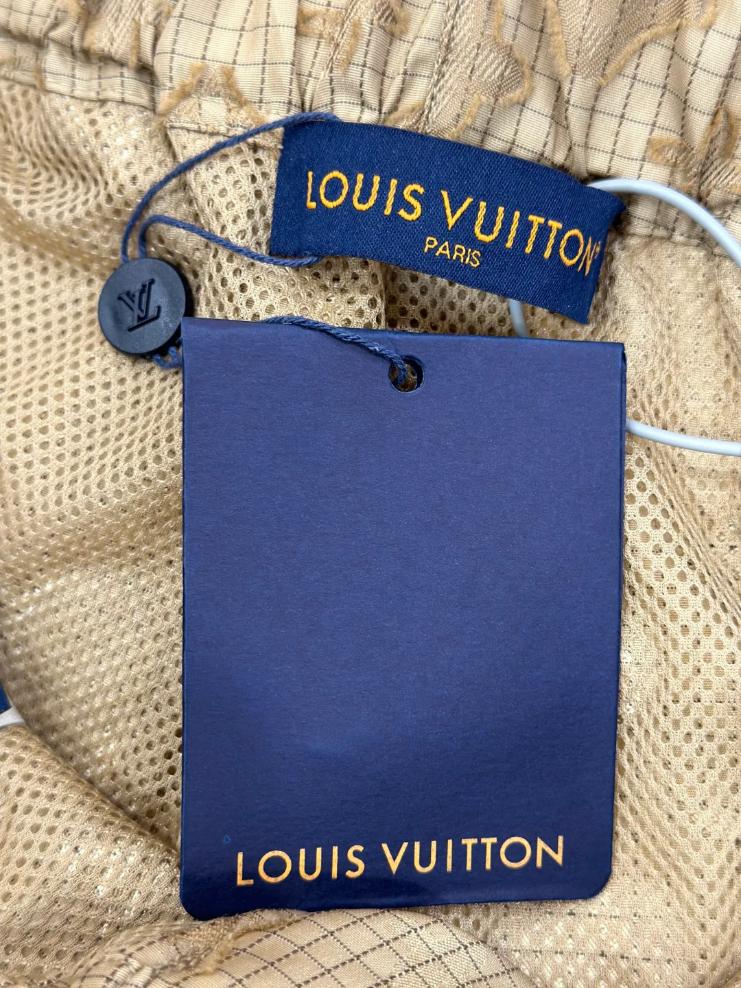 Men's Shorts LOUIS VUITTON 18360003